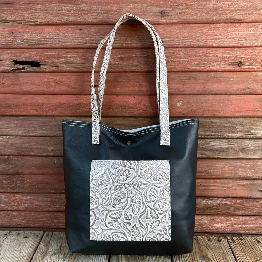024 Trisha - Silver Acid w/ Blank Slate