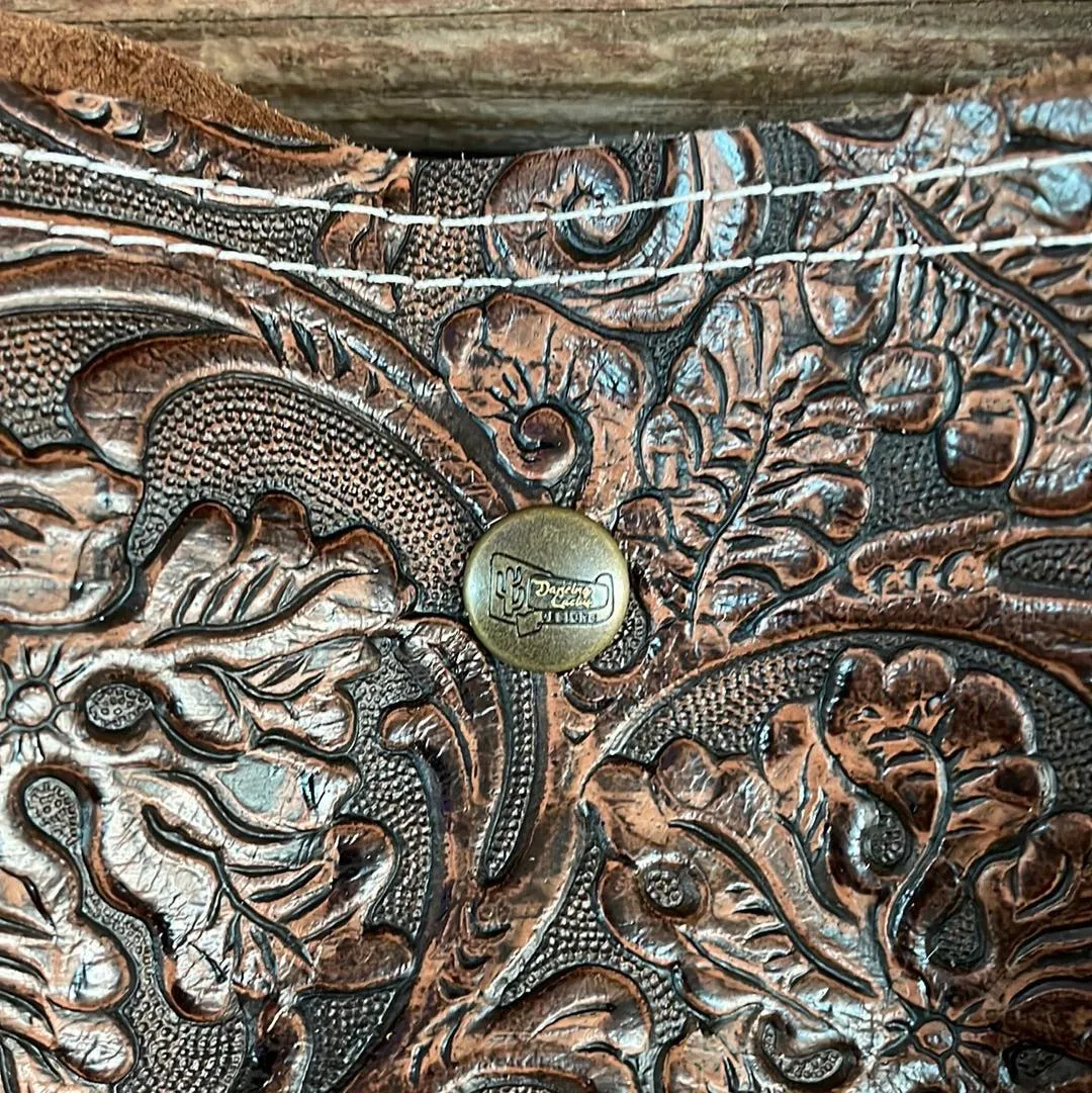 031 Trisha - Blank Slate w/ Cowboy Tool