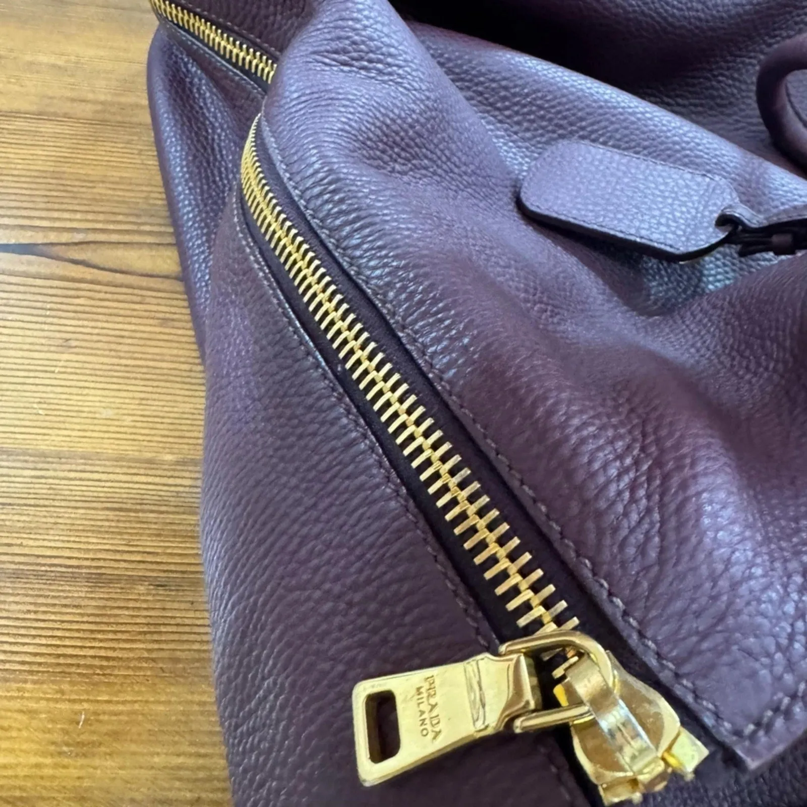100% Authentic Prada Vitello Daino Tote Bag