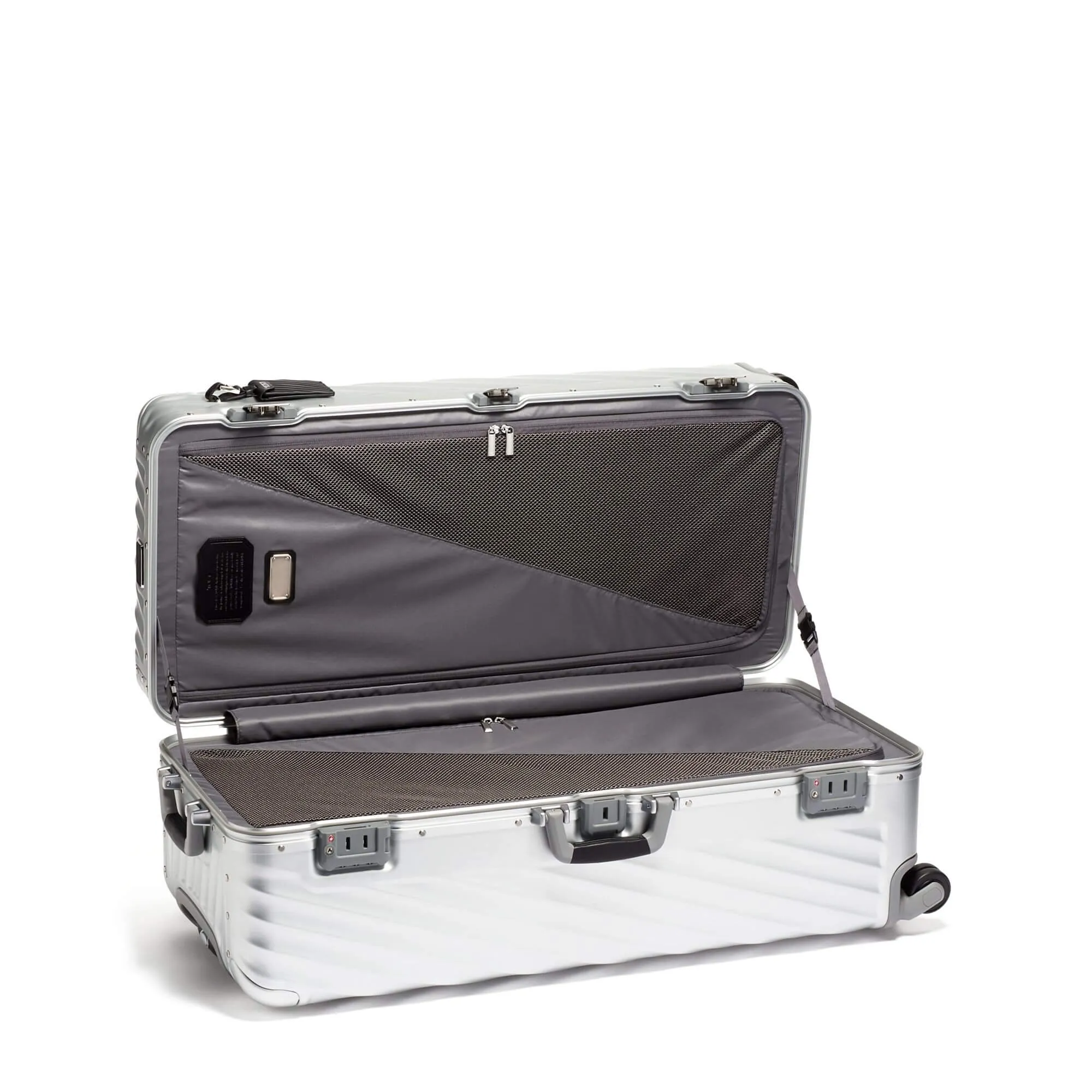 19 Degree Aluminum Rolling Trunk