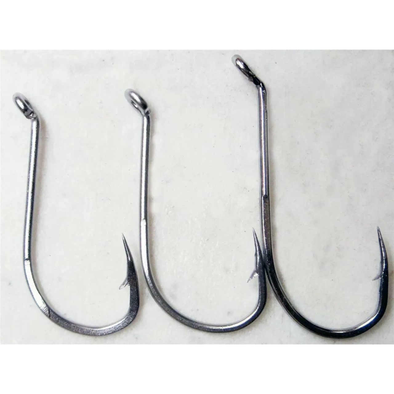 30pcs 6/0 Chemically Sharpened SS Octopus Hooks Fishing Tackle (MAX ONE PER ORDER)