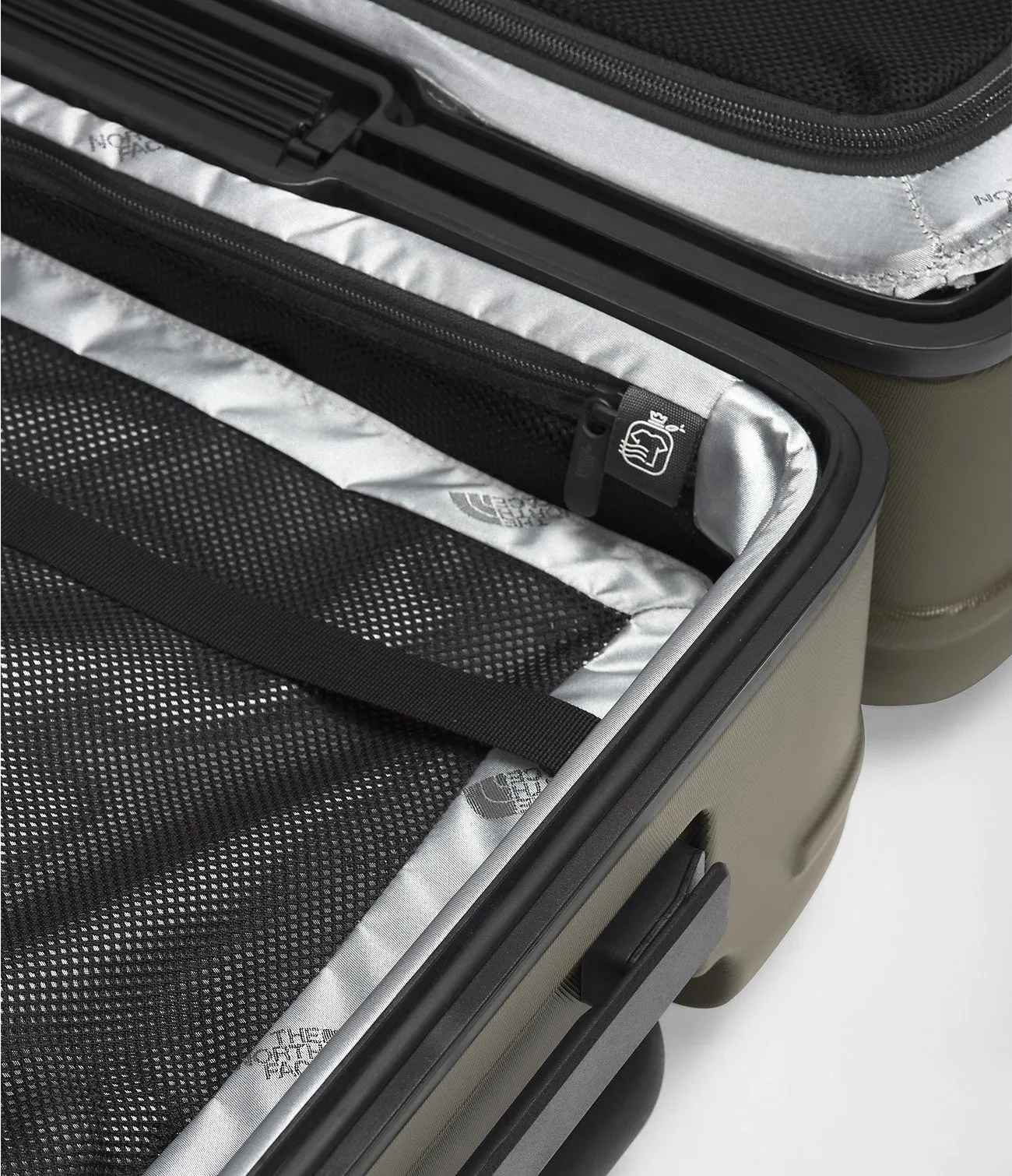All Weather 4-Wheeler 30" Luggage