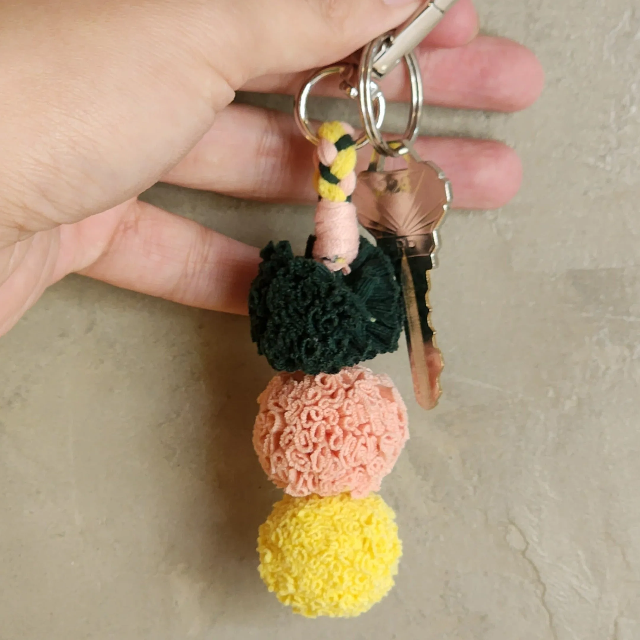 Alpas Pompom Keychain