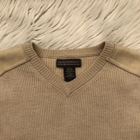 Banana Republic Extra Fine Italian Merino Genuine Leather Tan Knit Sweater L