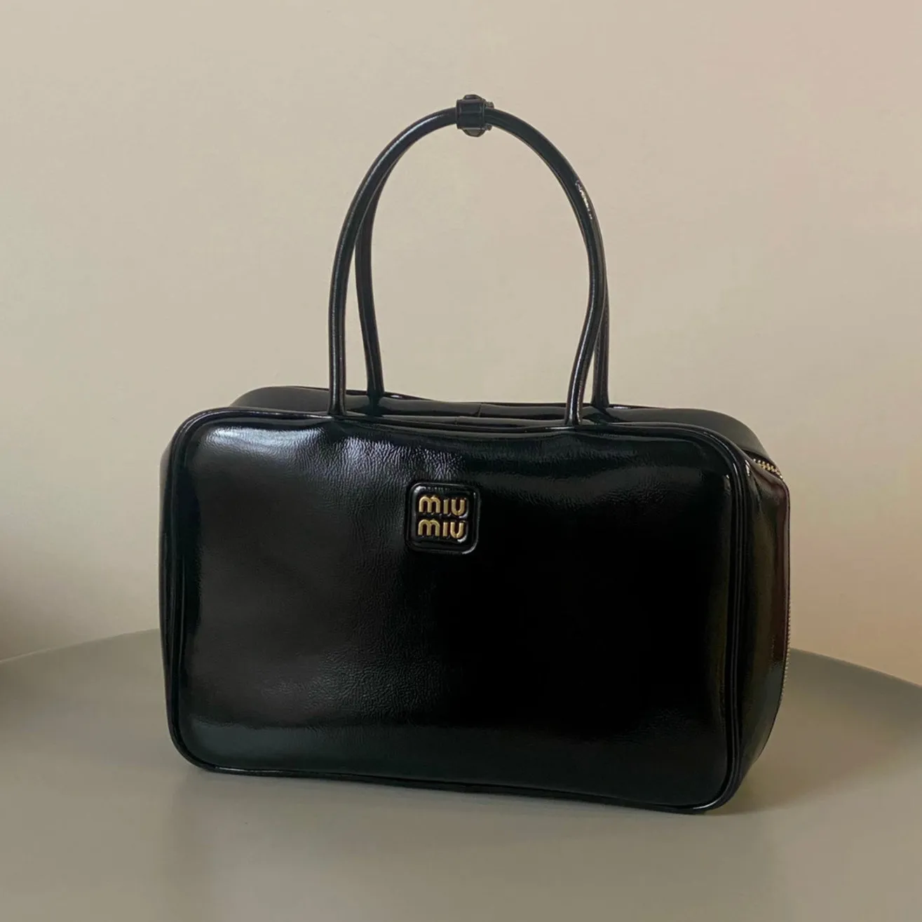 Beau Naplak 34cm Black Patent Leather