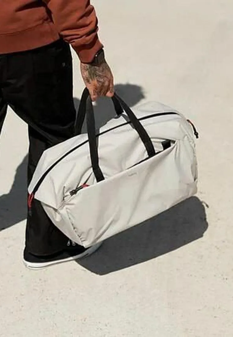 Bellroy Lite Duffel Arcade Gray (Leather Free)