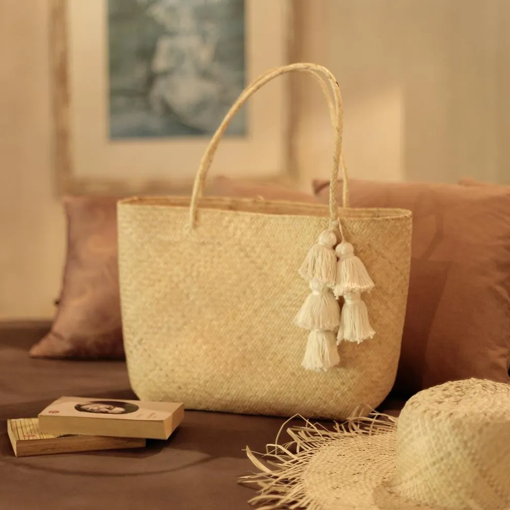 Borneo Sani Straw Tote Bag - with White Tassels