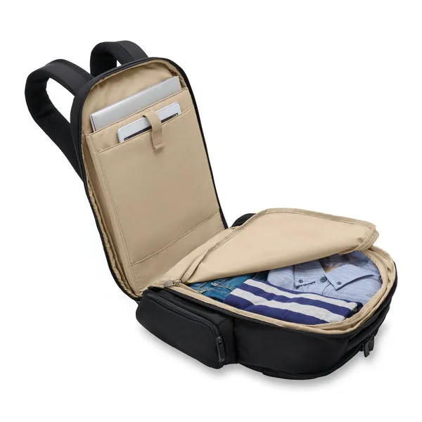Briggs & Riley Baseline Traveler Backpack - Black