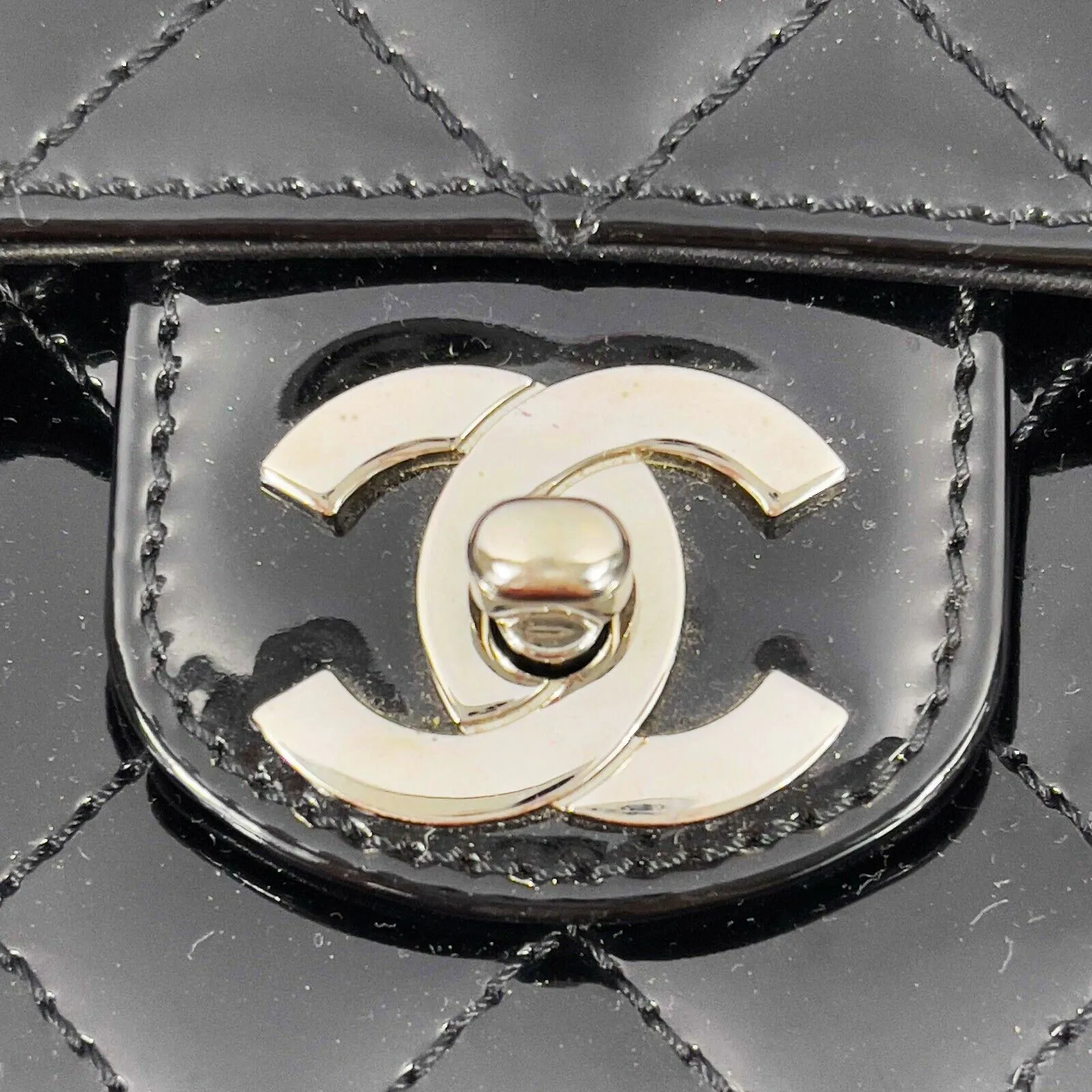 CHANEL 05 Patent Chain Through Flap Bag Quilted - Black / Silver-tone Crossbody