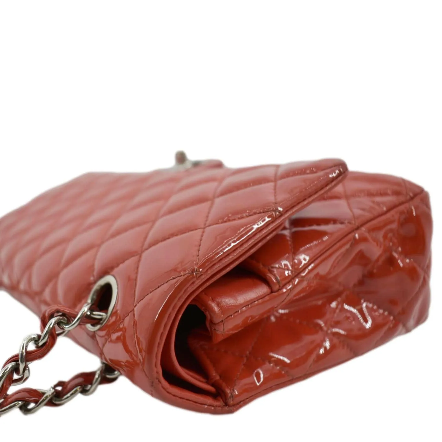CHANEL Classic Double Flap Quilted Patent Leather Shoulder Bag Red