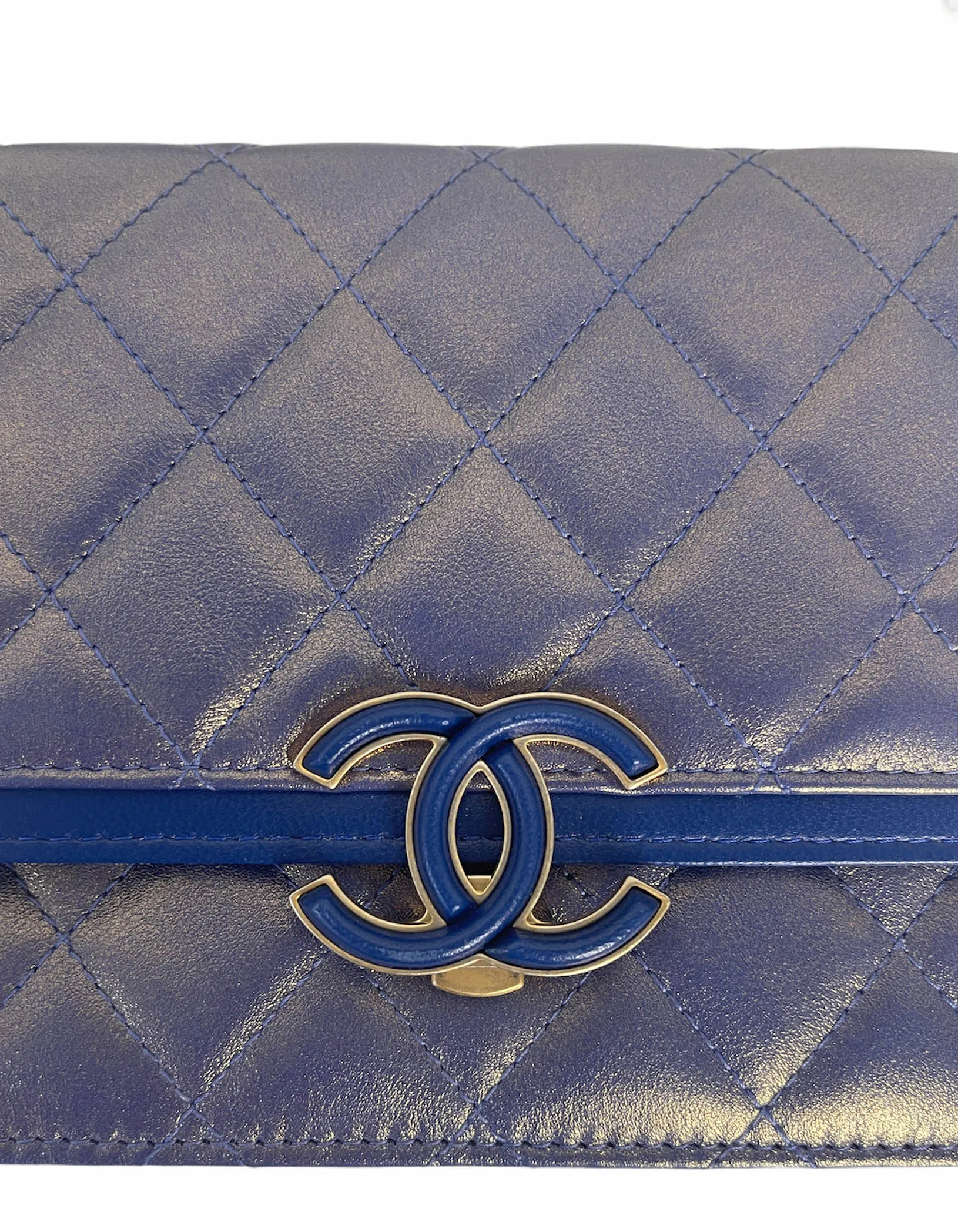 Chanel Iridescent Blue CC Quilted Wallet On Chain WOC Crossbody Bag