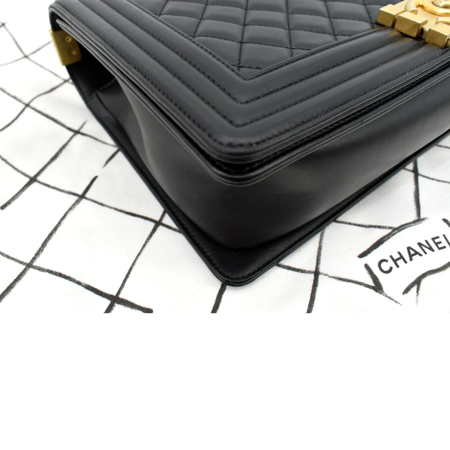 CHANEL Medium Boy Flap Calf Leather Shoulder Bag Black