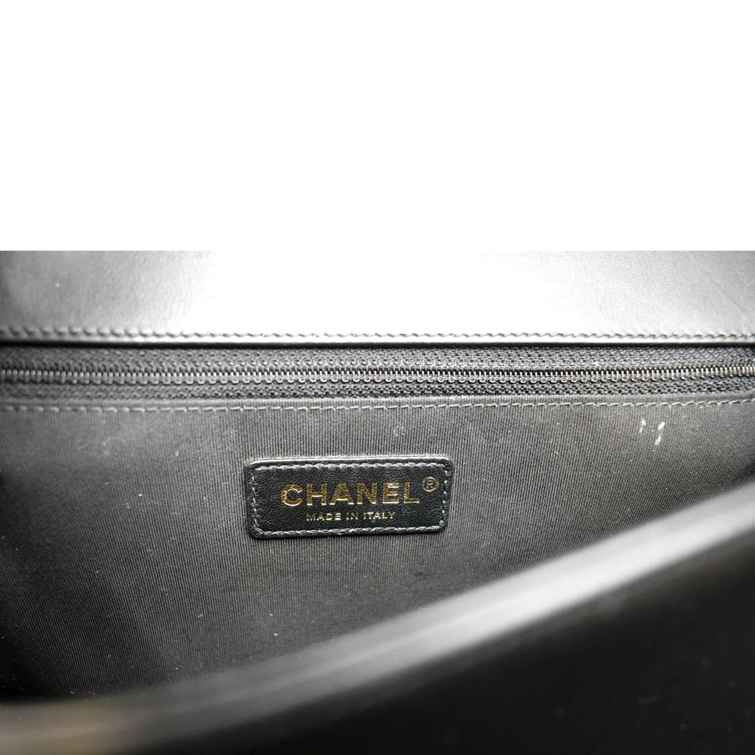 CHANEL Medium Boy Flap Calf Leather Shoulder Bag Black