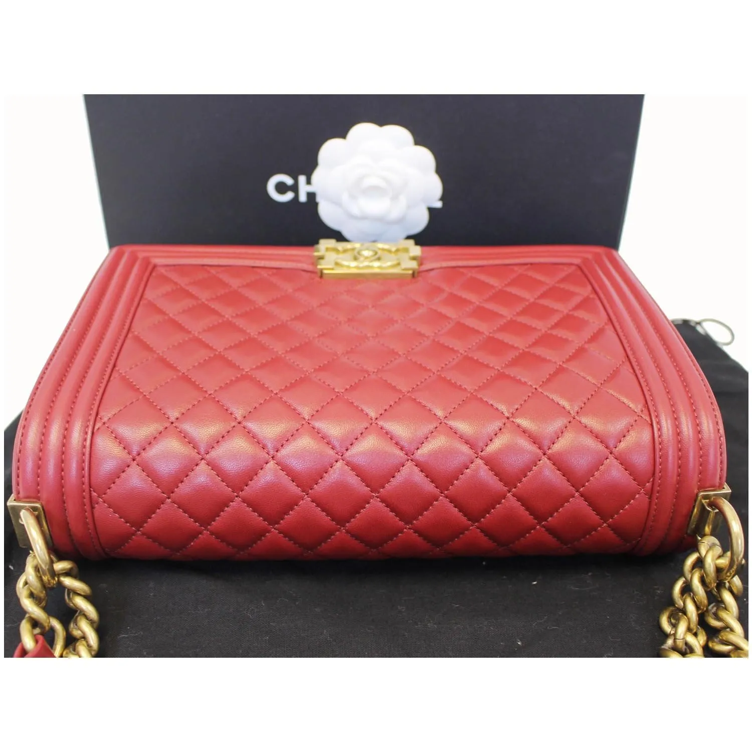 CHANEL Medium Boy Flap Lambskin Leather Shoulder Bag Red