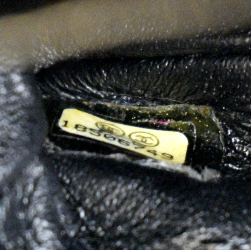 CHANEL Medium Flap Patent Leather Shoulder Bag Black