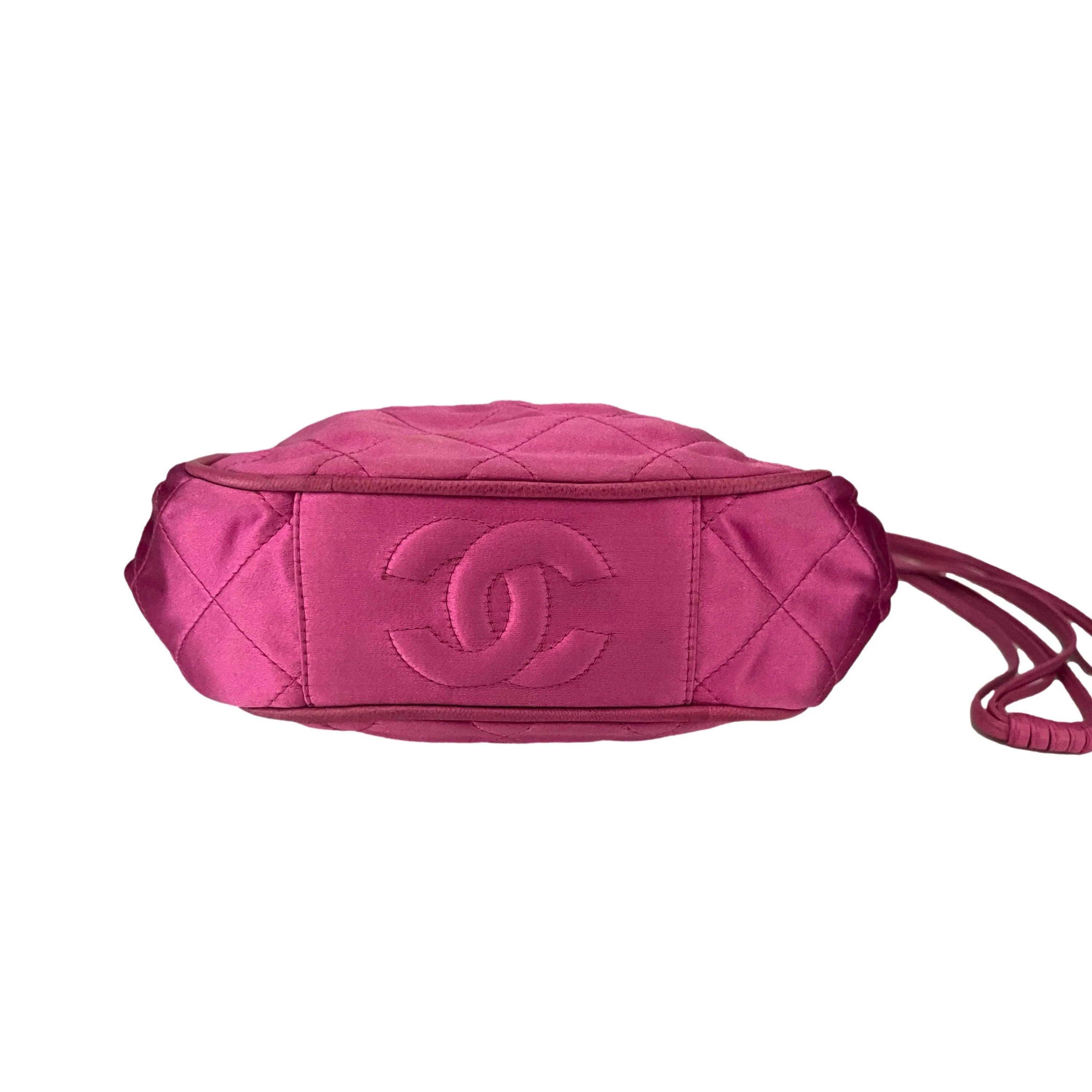 Chanel Pink Quilted Kiss Lock Shoulder Bag