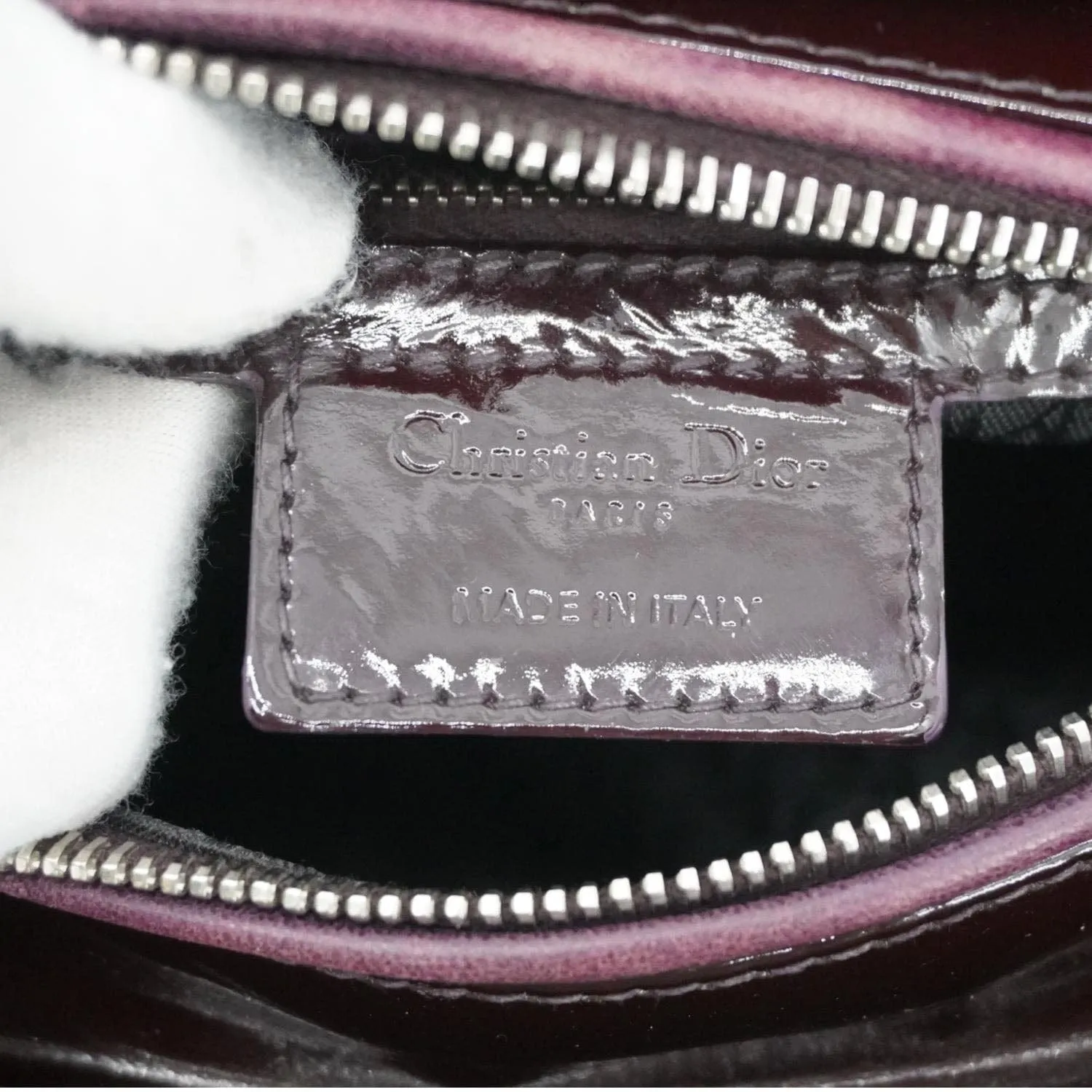 CHRISTIAN DIOR Lady Dior Quilted Patent Leather Shoulder Bag Burgundy
