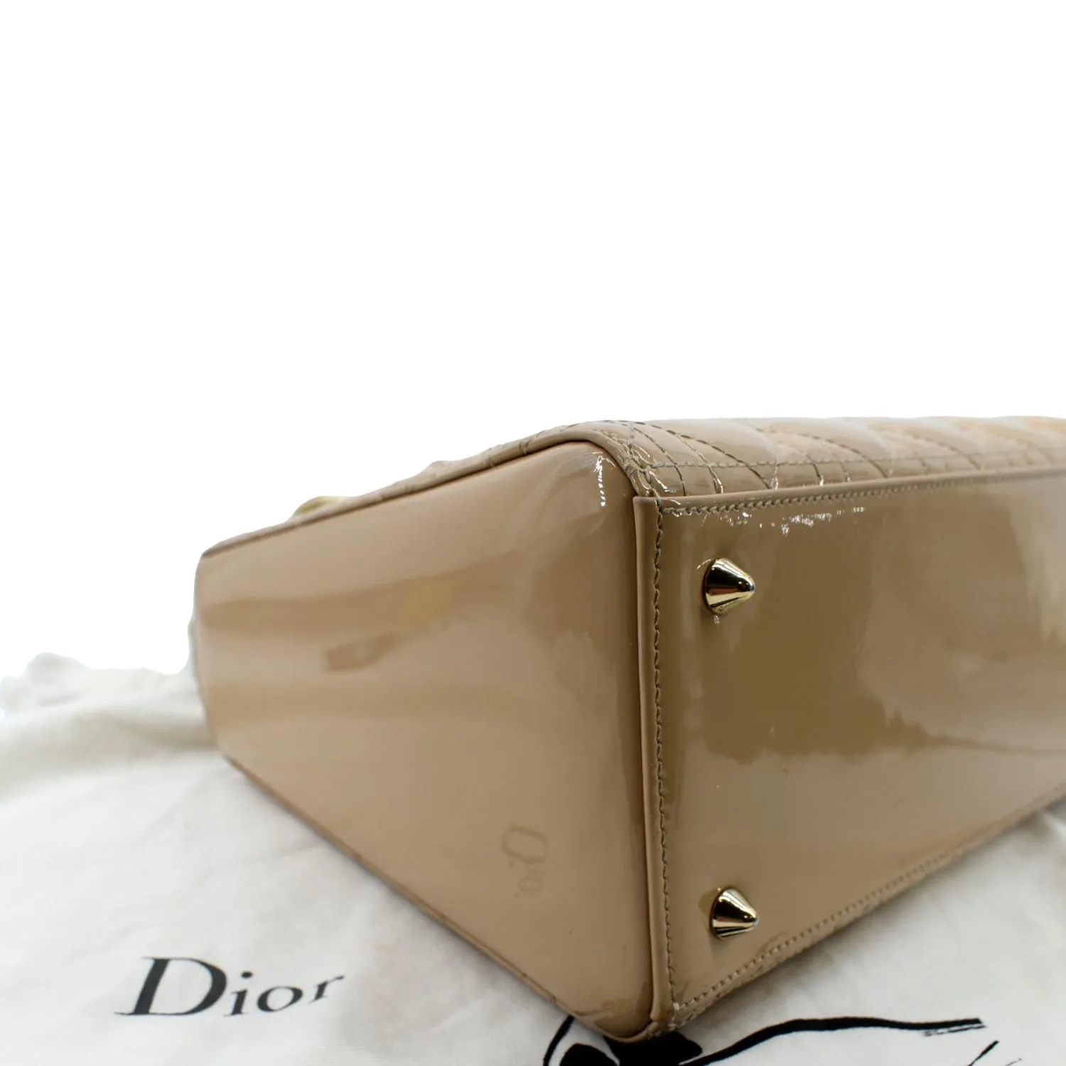 CHRISTIAN DIOR Medium Lady Dior Cannage Patent Leather Shoulder Bag Tan