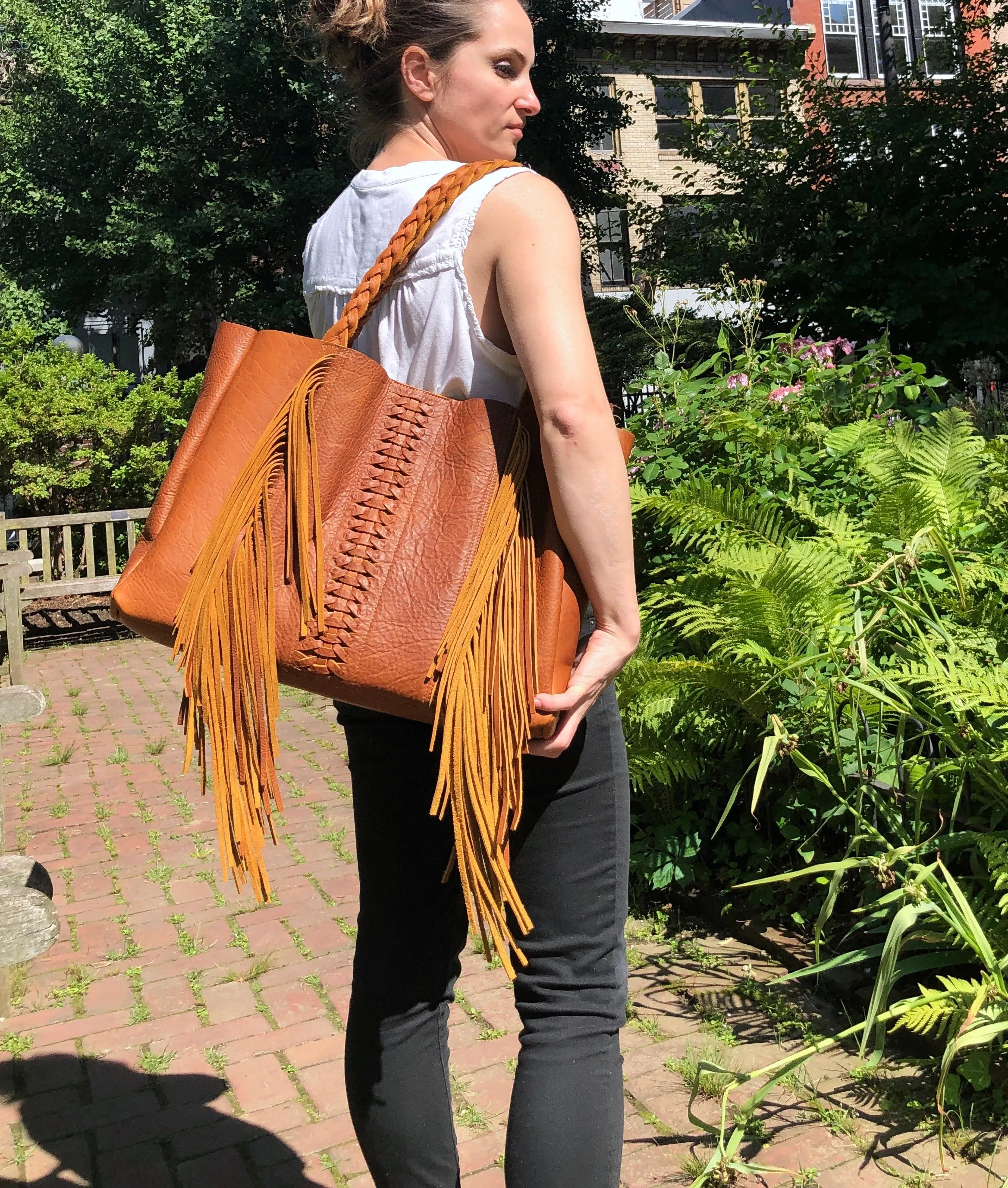 Cognac, boho chic braided leather bag