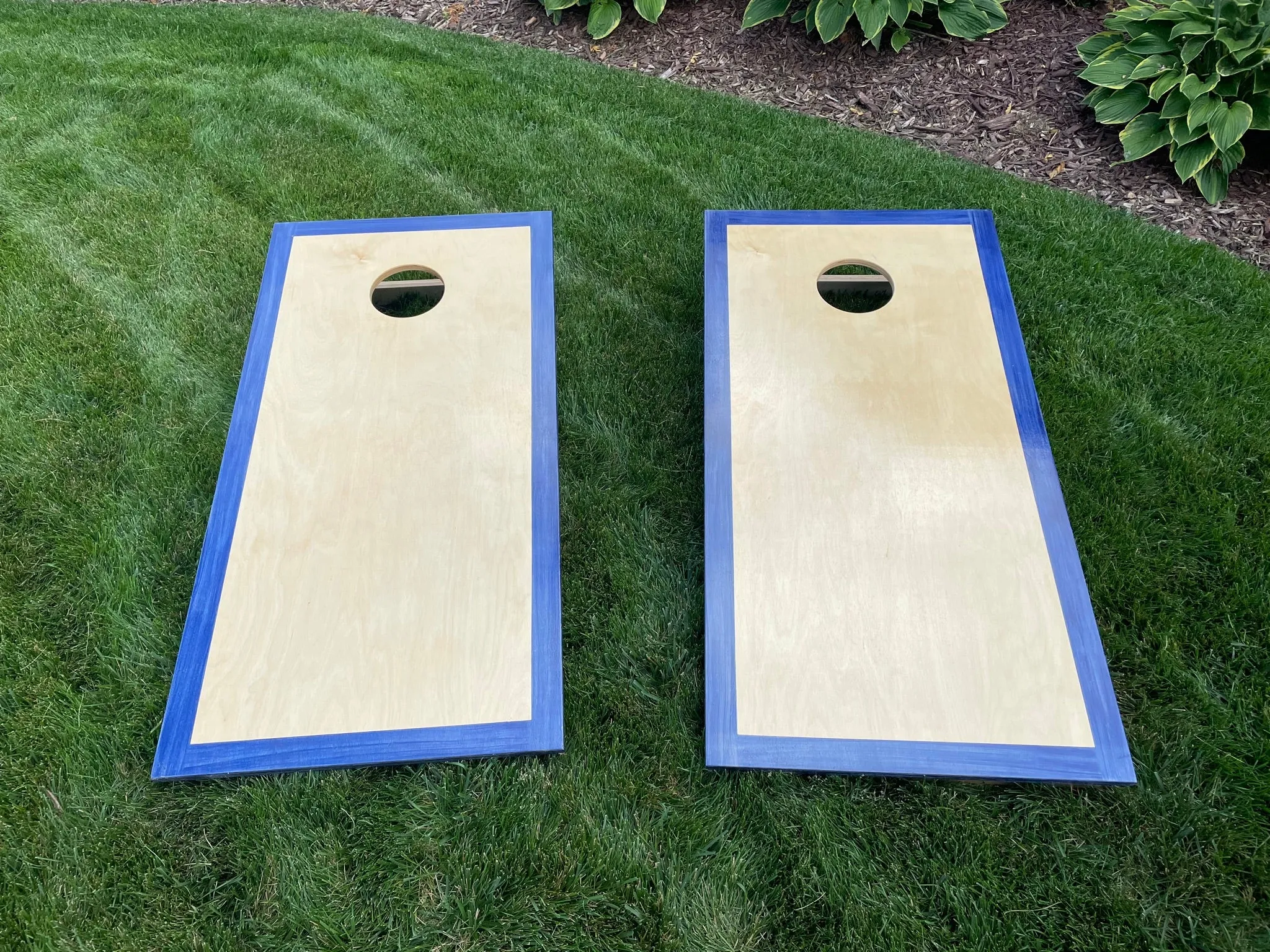 Custom Cornhole Set