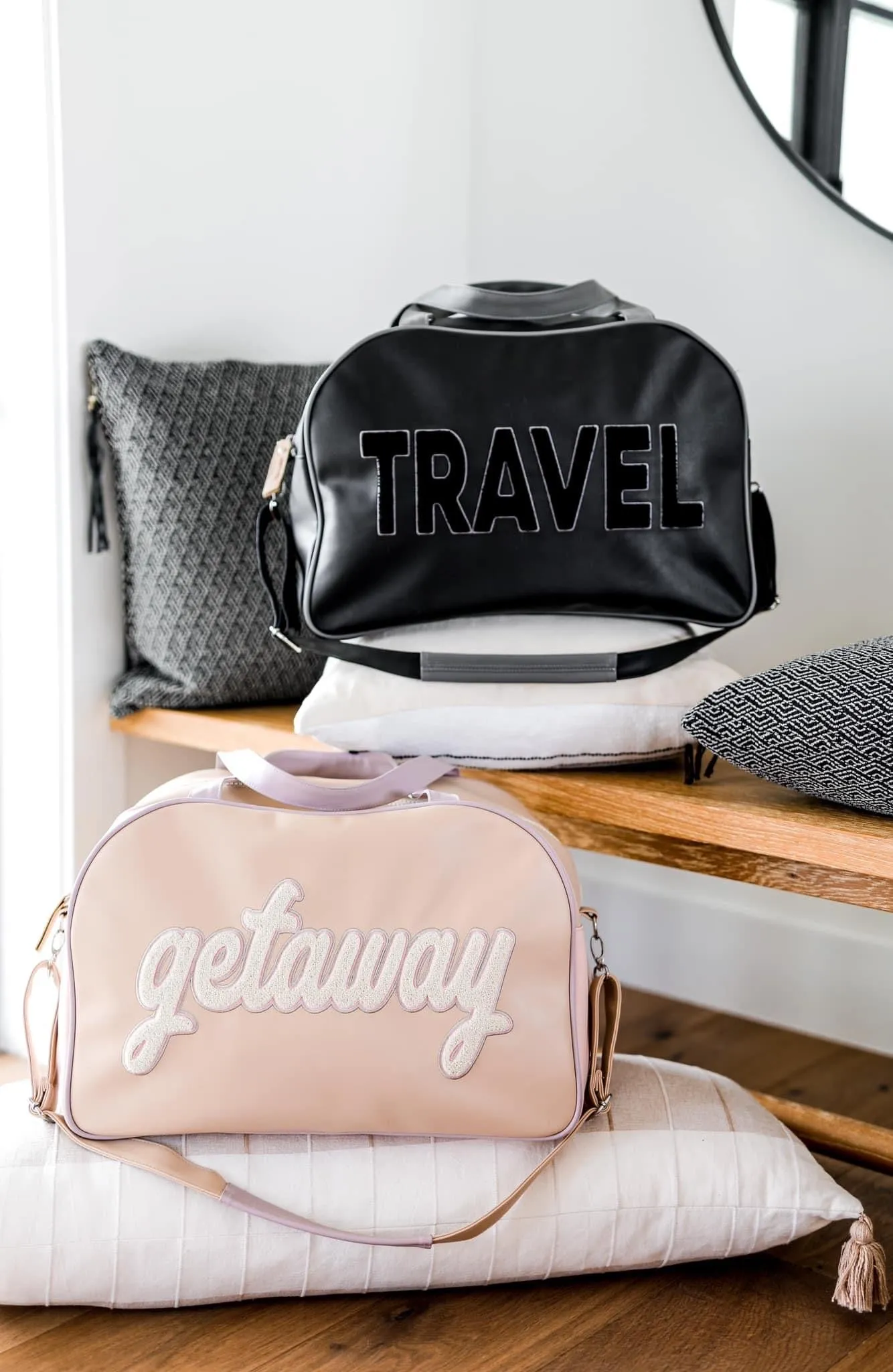DUFFEL BAG - TRAVEL