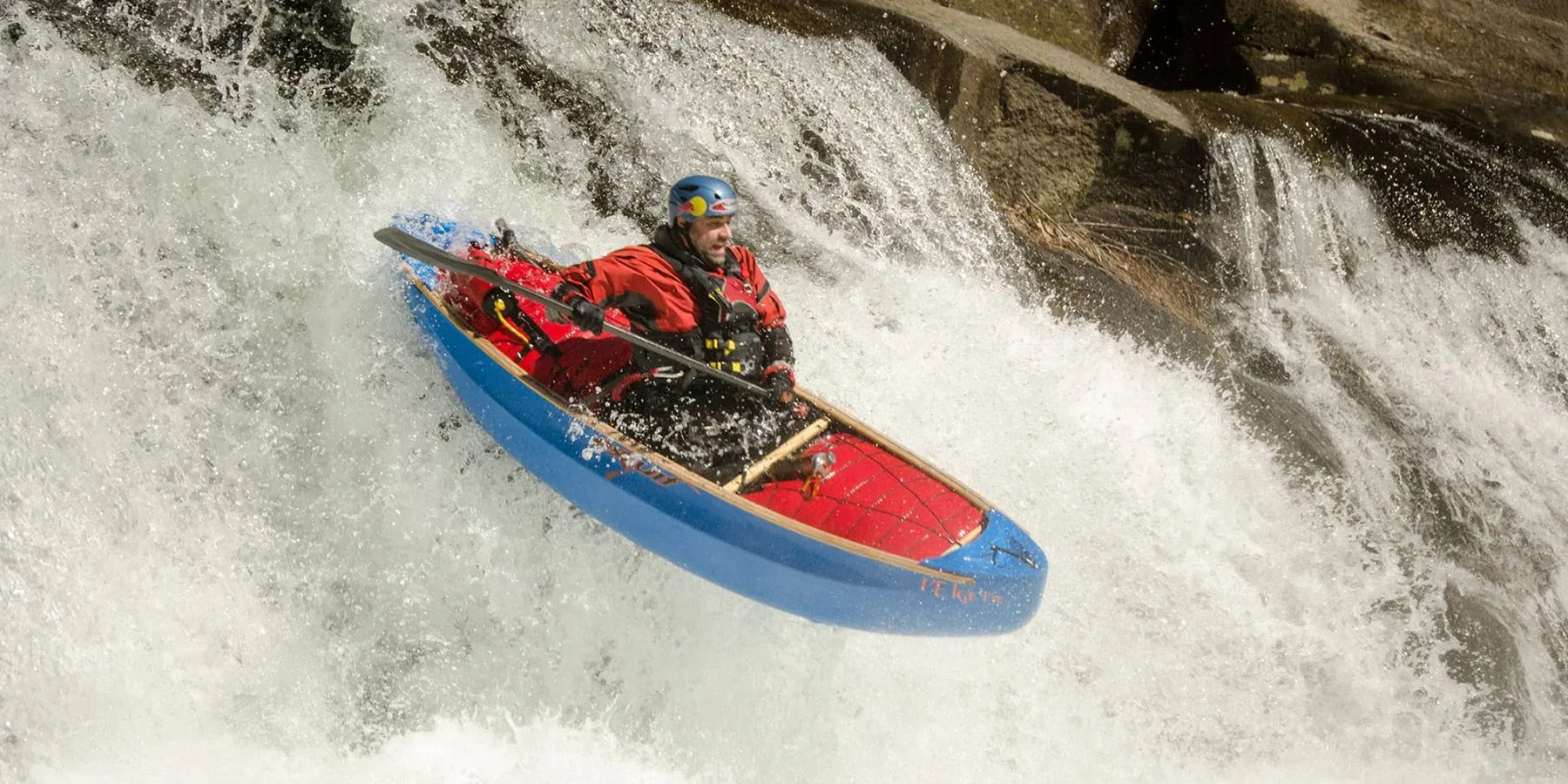 Esquif - L'Edge Lite whitewater solo canoe in Polyethylene