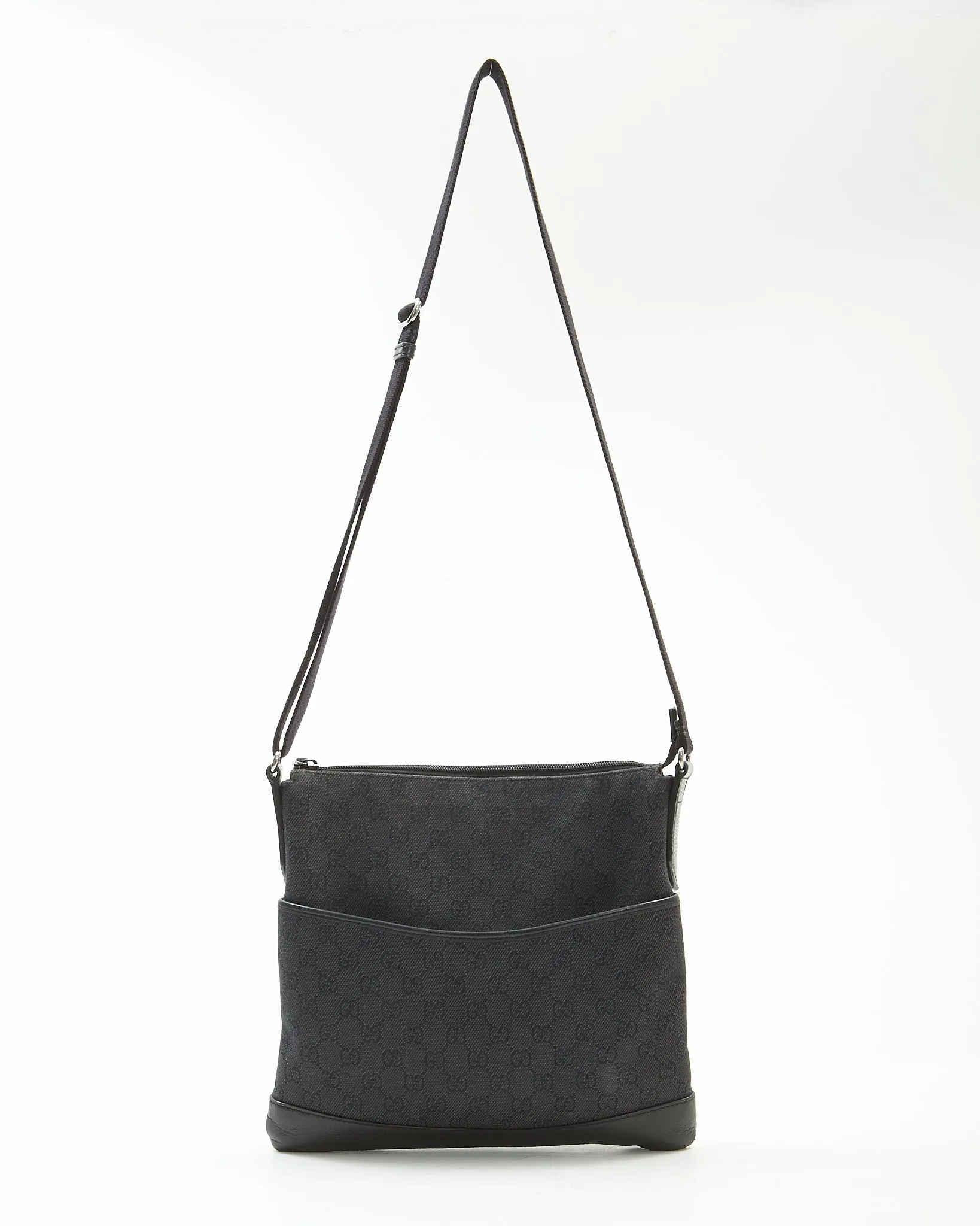 Gucci Black GG Supreme Canvas Messenger Bag