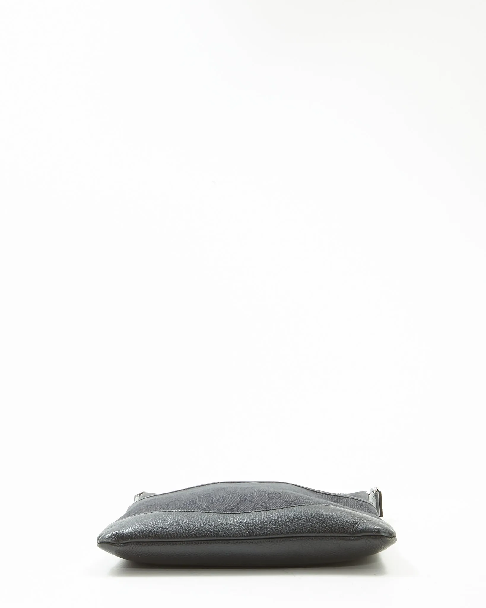 Gucci Black GG Supreme Canvas Messenger Bag
