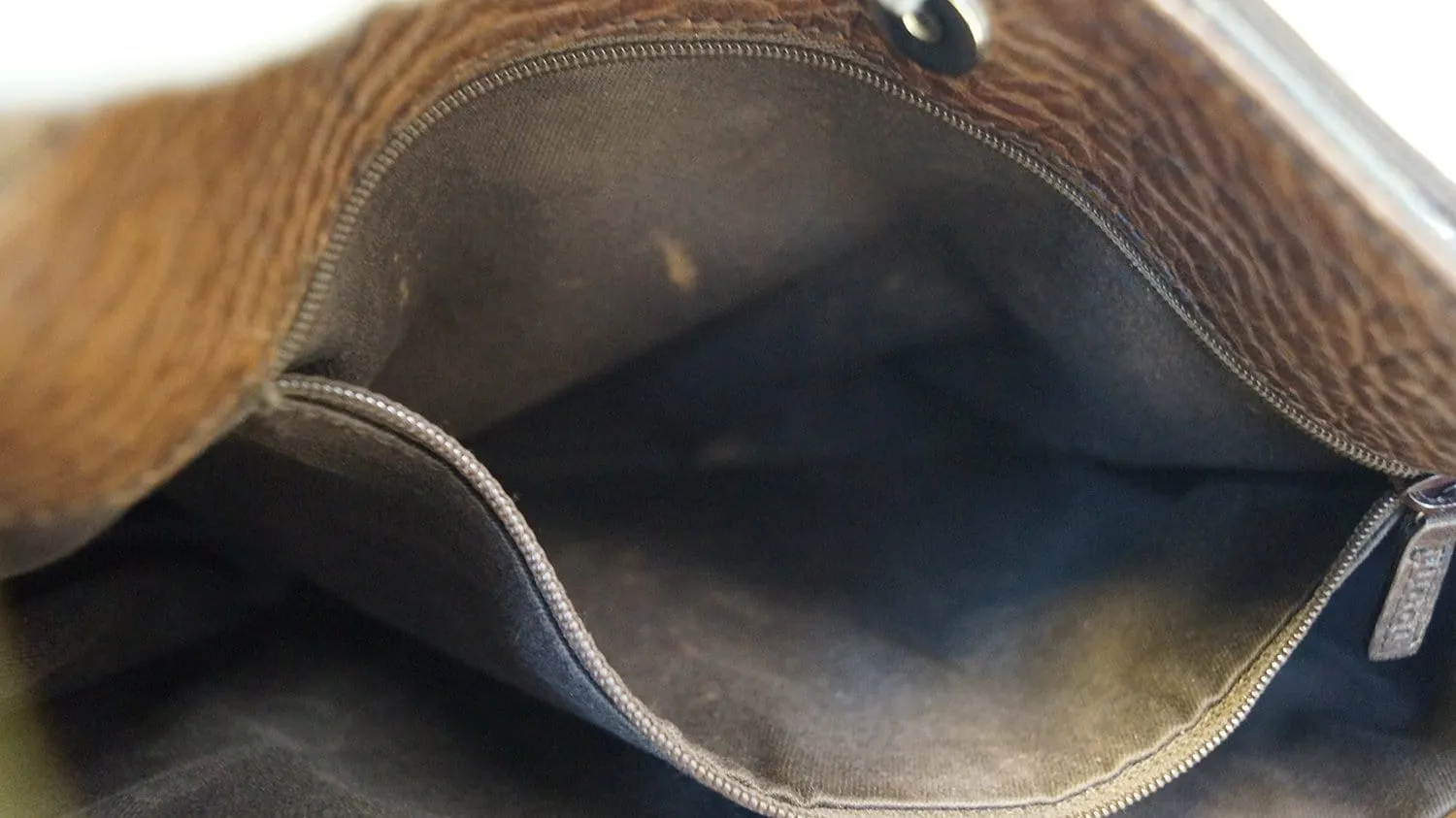 GUCCI GG Pattern Horsebit Dark Brown Shoulder Bag