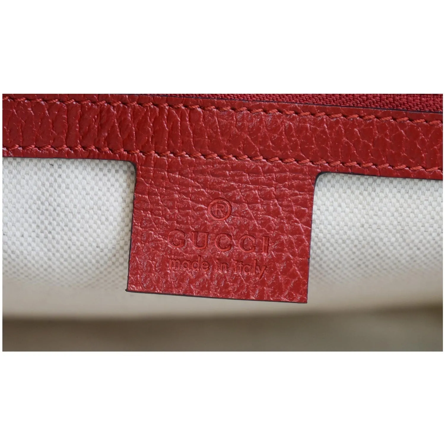 GUCCI Logo Pebbled Leather Shoulder Bag Hibiscus Red 523589