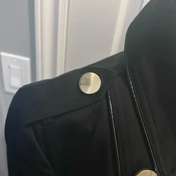 🖤”Guess” Women’s Black Mid Length Military Style Belted Jacket Size XS💛