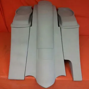 Harley Davidson 6" Heritage Softail Out & Down Extended Saddlebags 6 x 9 Speaker Lids   Fender Right Side Cut Out