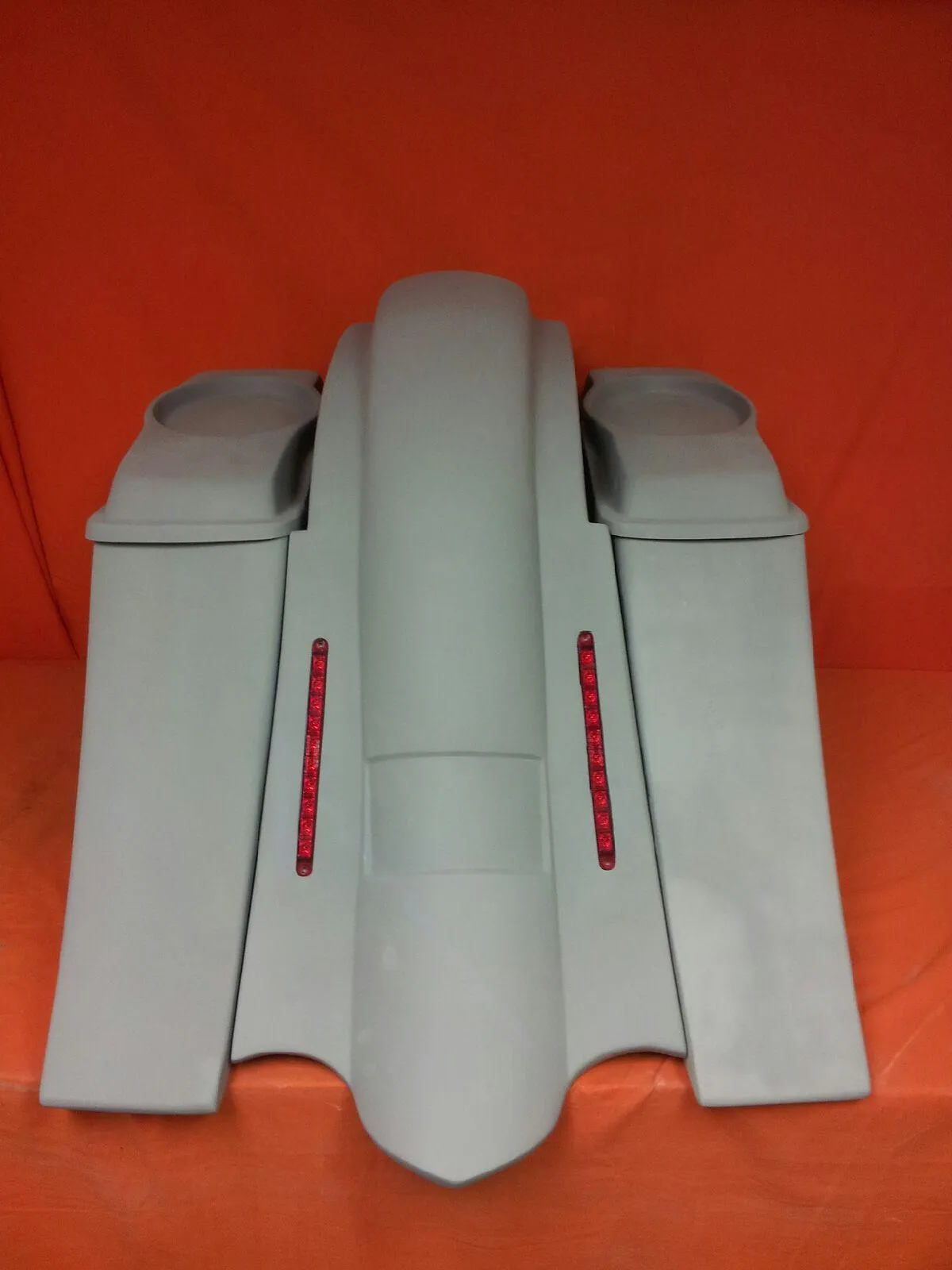 Harley Davidson 6" Heritage Softail Out & Down Extended Saddlebags, 6.5" Speaker Lids   LED Fender No Cutouts
