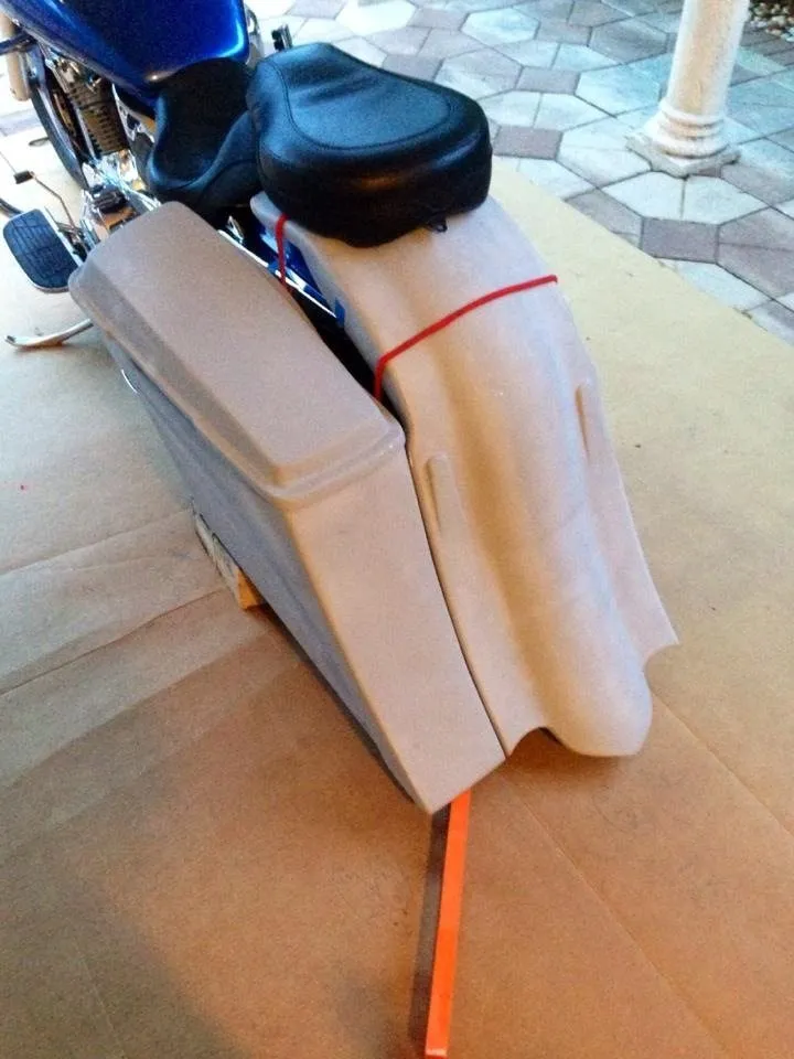 Honda VTX 1800 / 1300 6" Extended Stretched Out & Down Bags   Rear Fender   Lids  Fender No Cut Outs