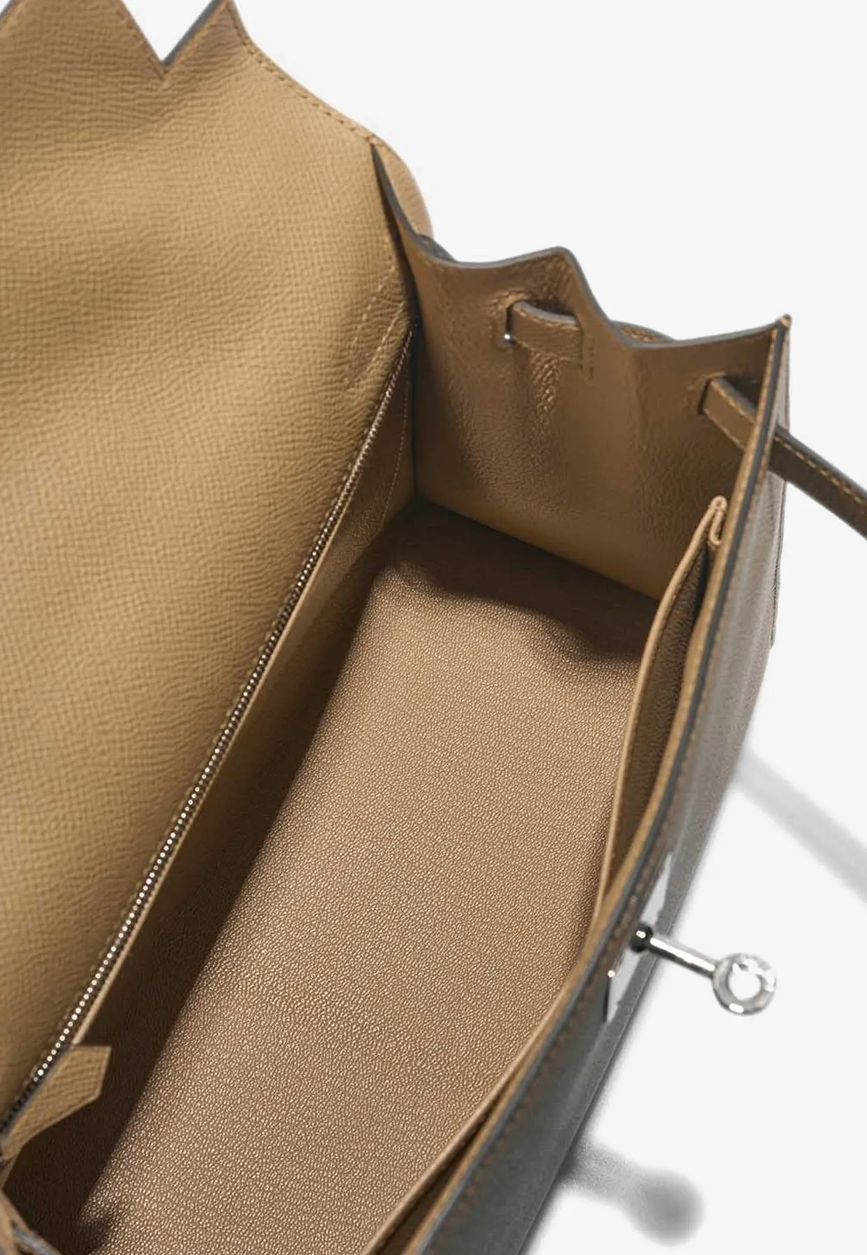 Kelly 28 in Poussière Epsom Leather with Palladium Hardware