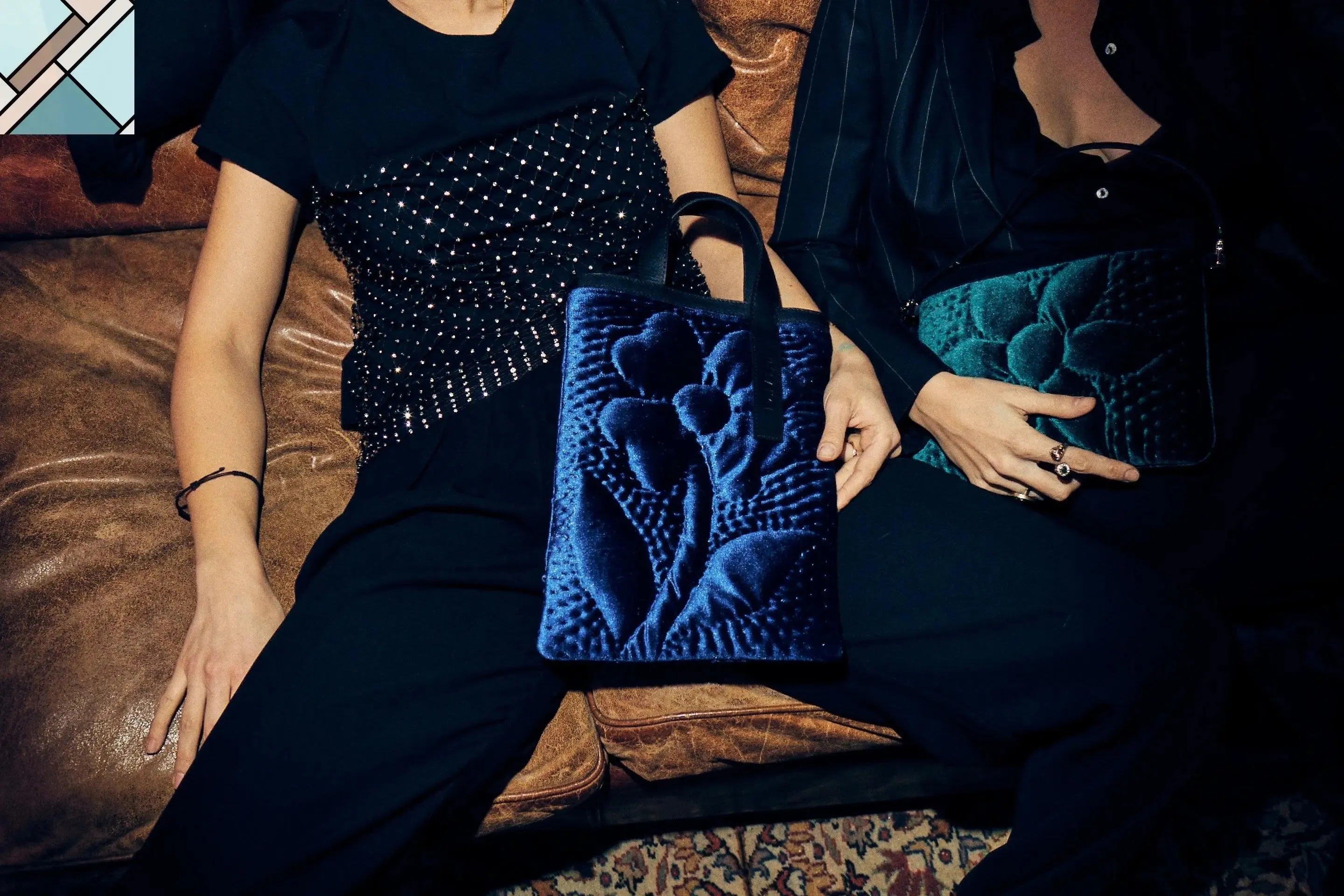 Şükran Mini Velvet  Pillow Bag