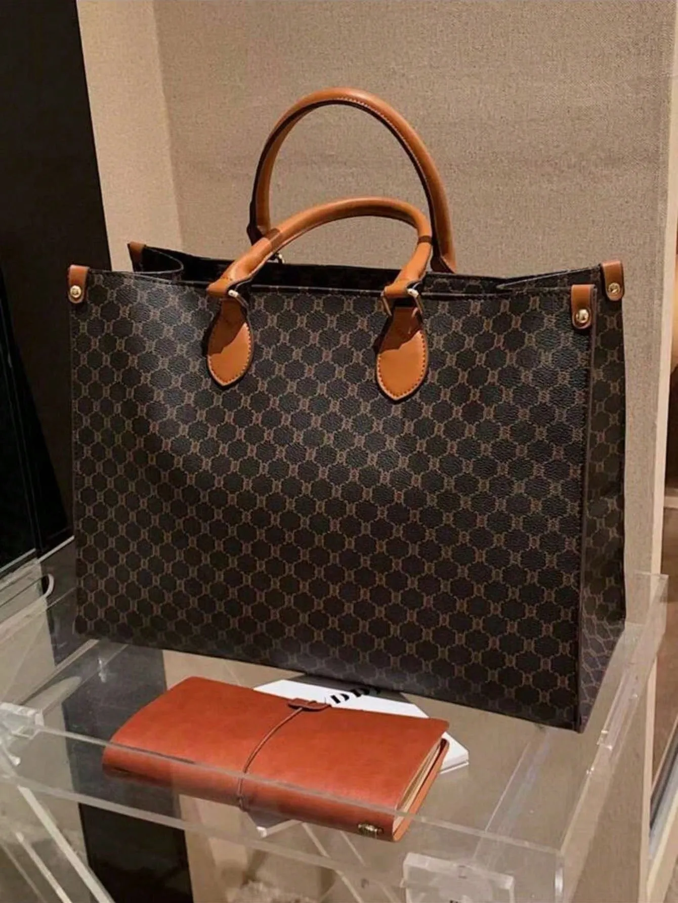 Large Capacity Embraided Hand Bag
