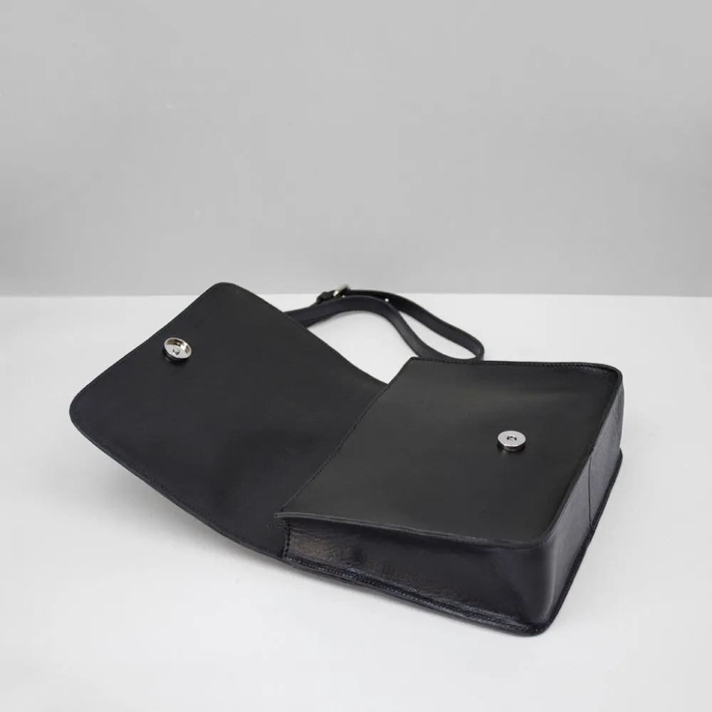 leather shoulder S1 Bag in black