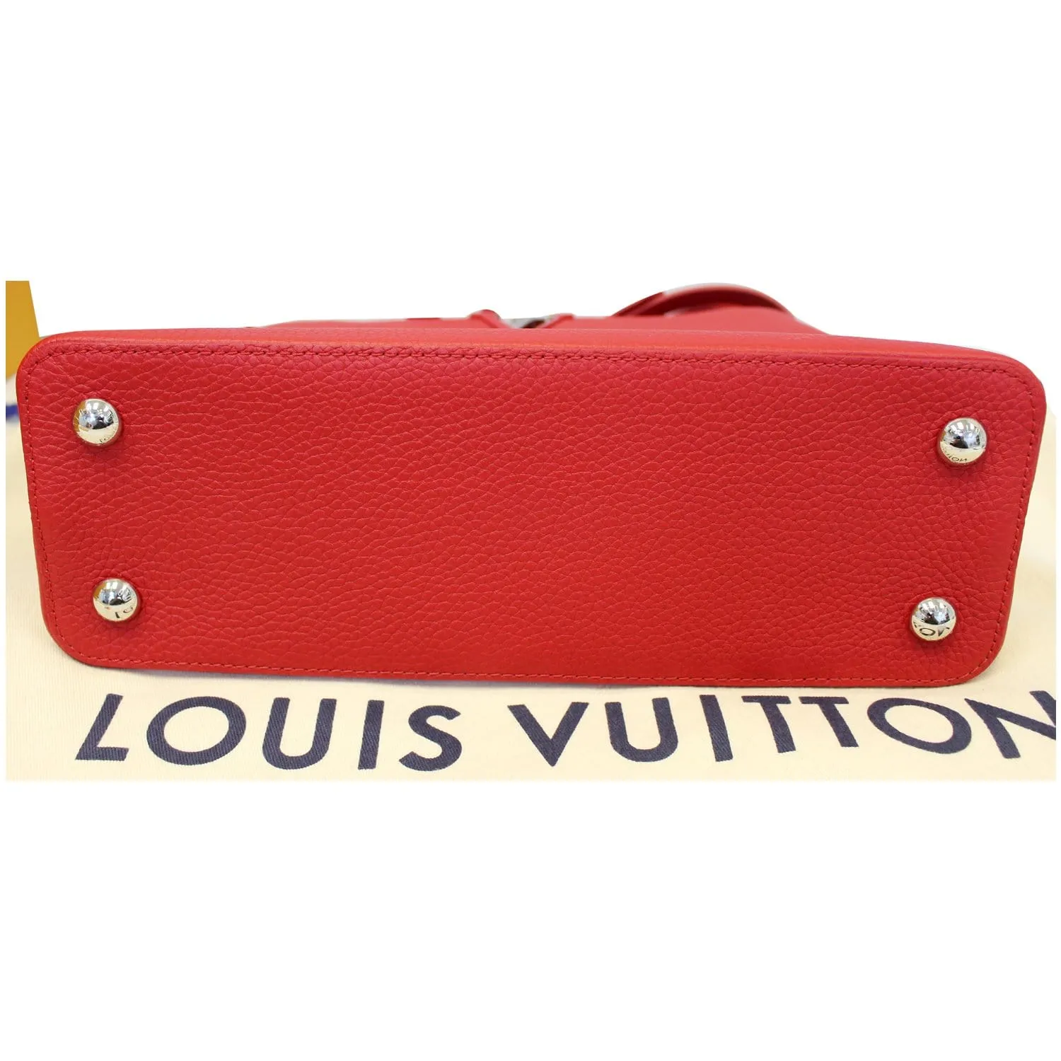 LOUIS VUITTON Capucines PM Taurillon Leather Shoulder Bag Scarlet - 15% OFF