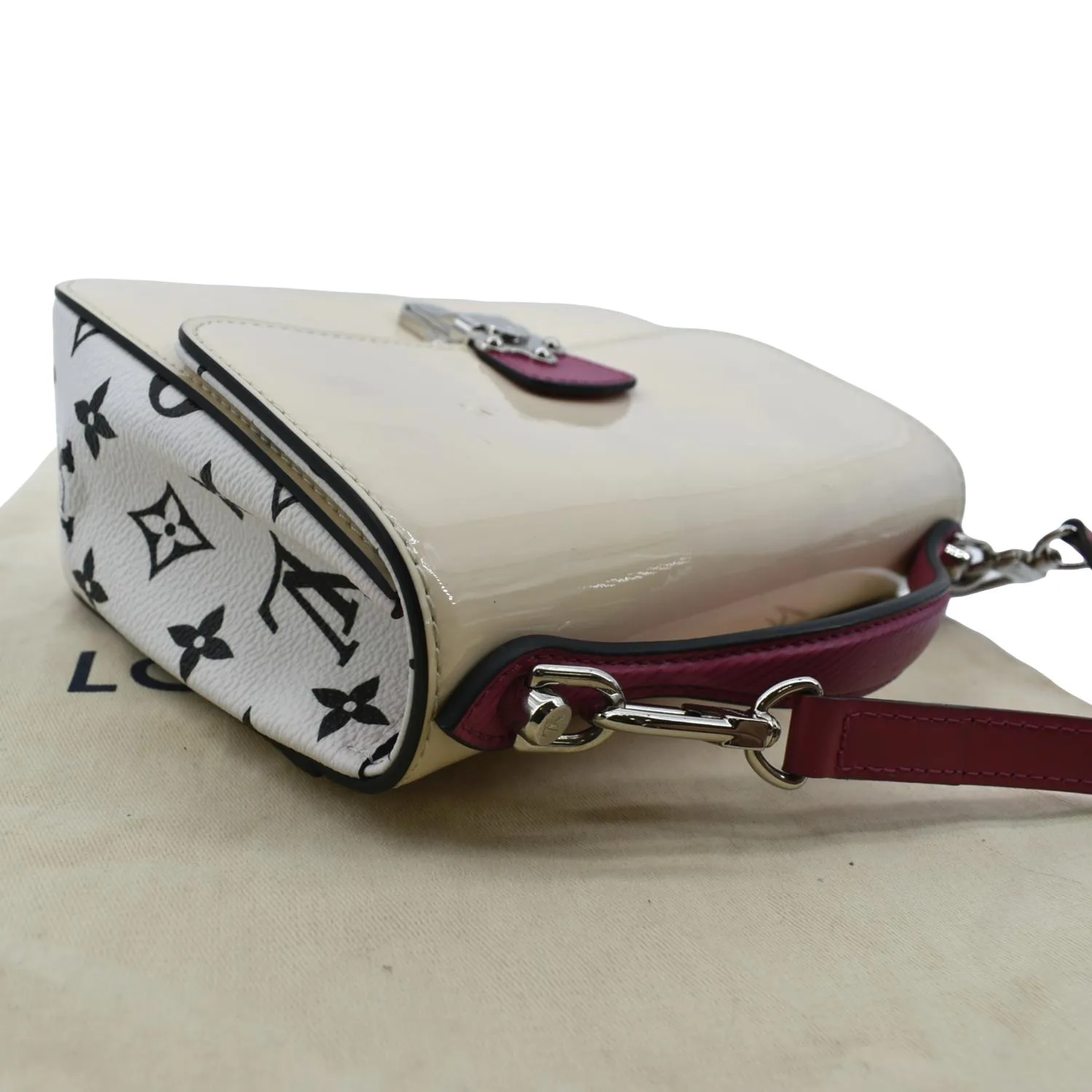 LOUIS VUITTON Cherrywood BB Patent Calfskin Leather Shoulder Bag Creme