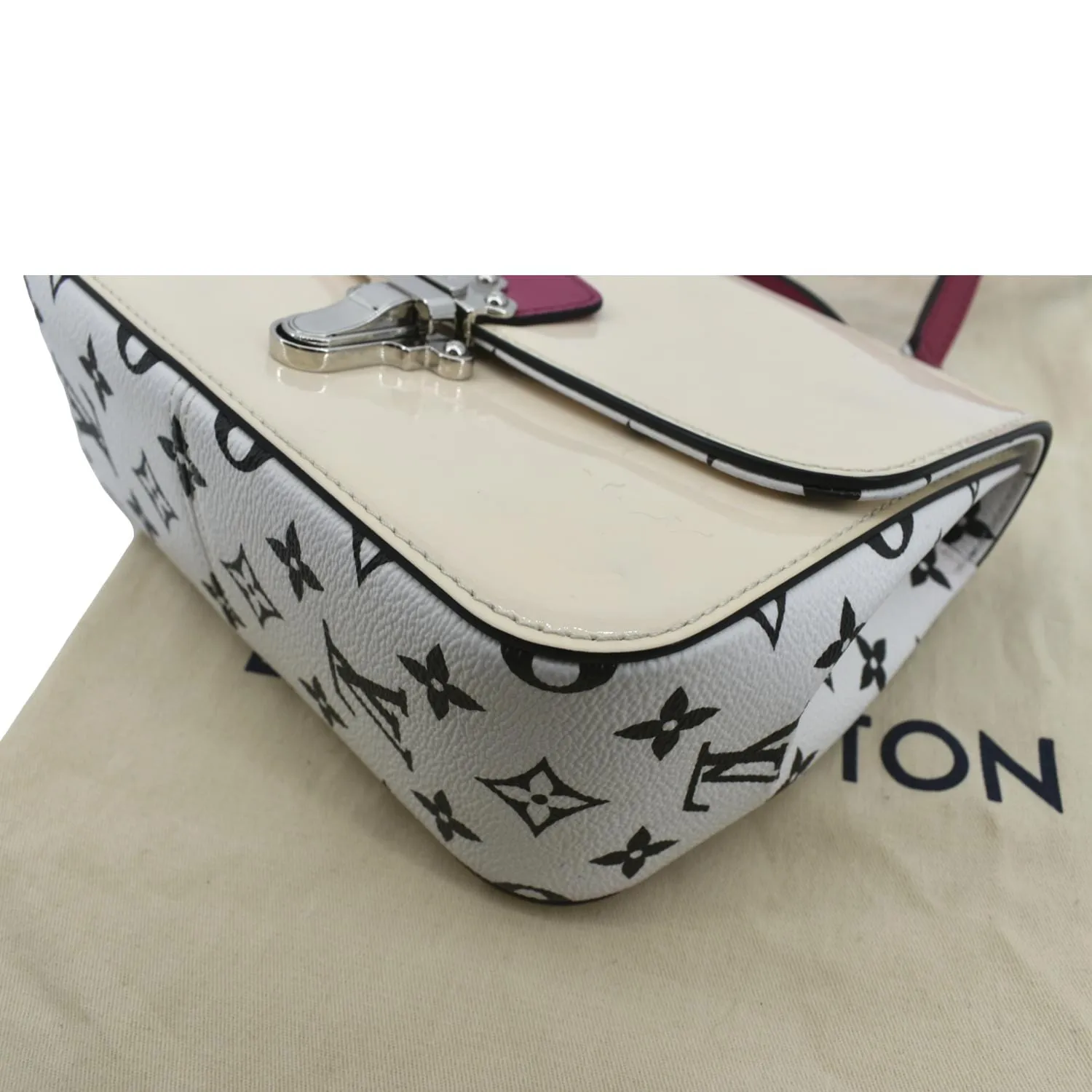 LOUIS VUITTON Cherrywood BB Patent Calfskin Leather Shoulder Bag Creme