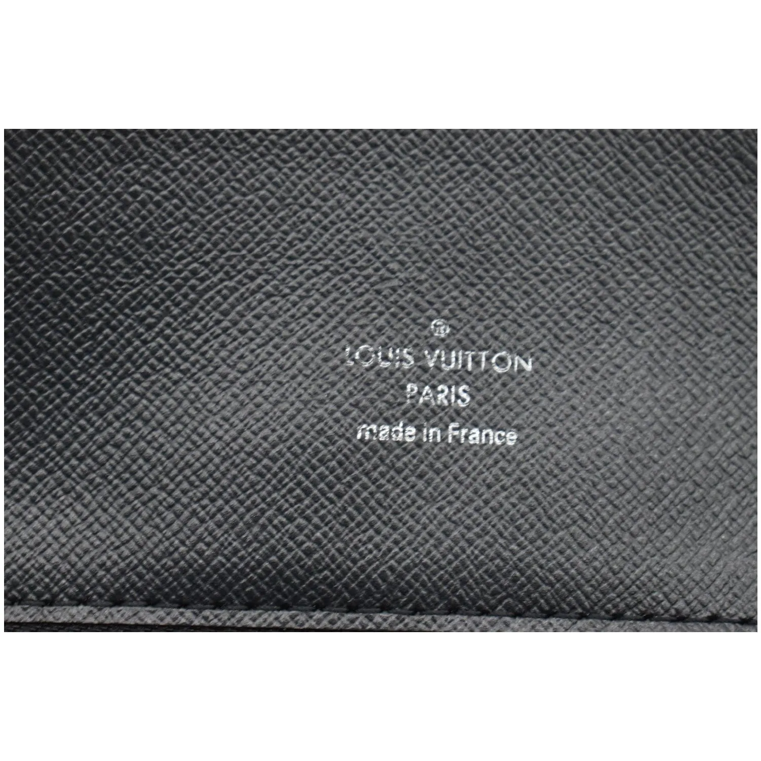 LOUIS VUITTON Clery Pochette Epi Leather Shoulder Bag Black