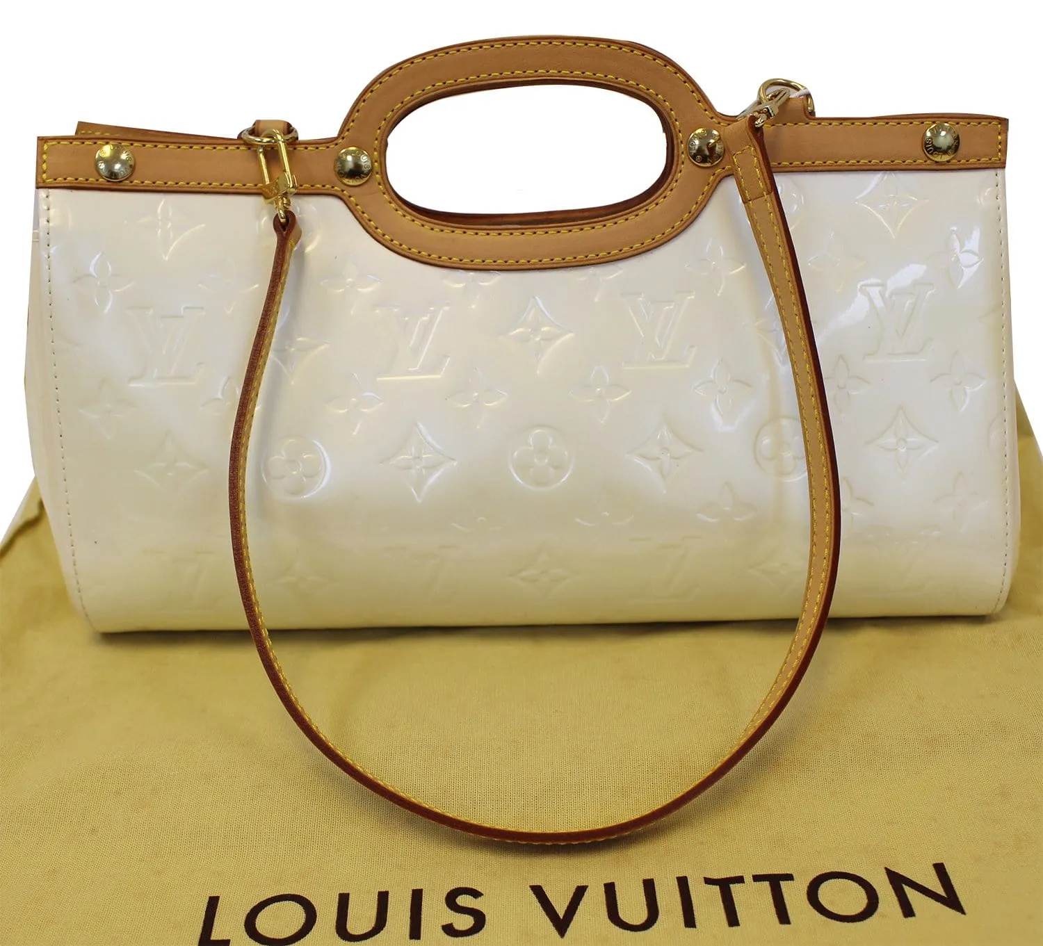LOUIS VUITTON Cream Vernis Leather Roxbury Drive Bag