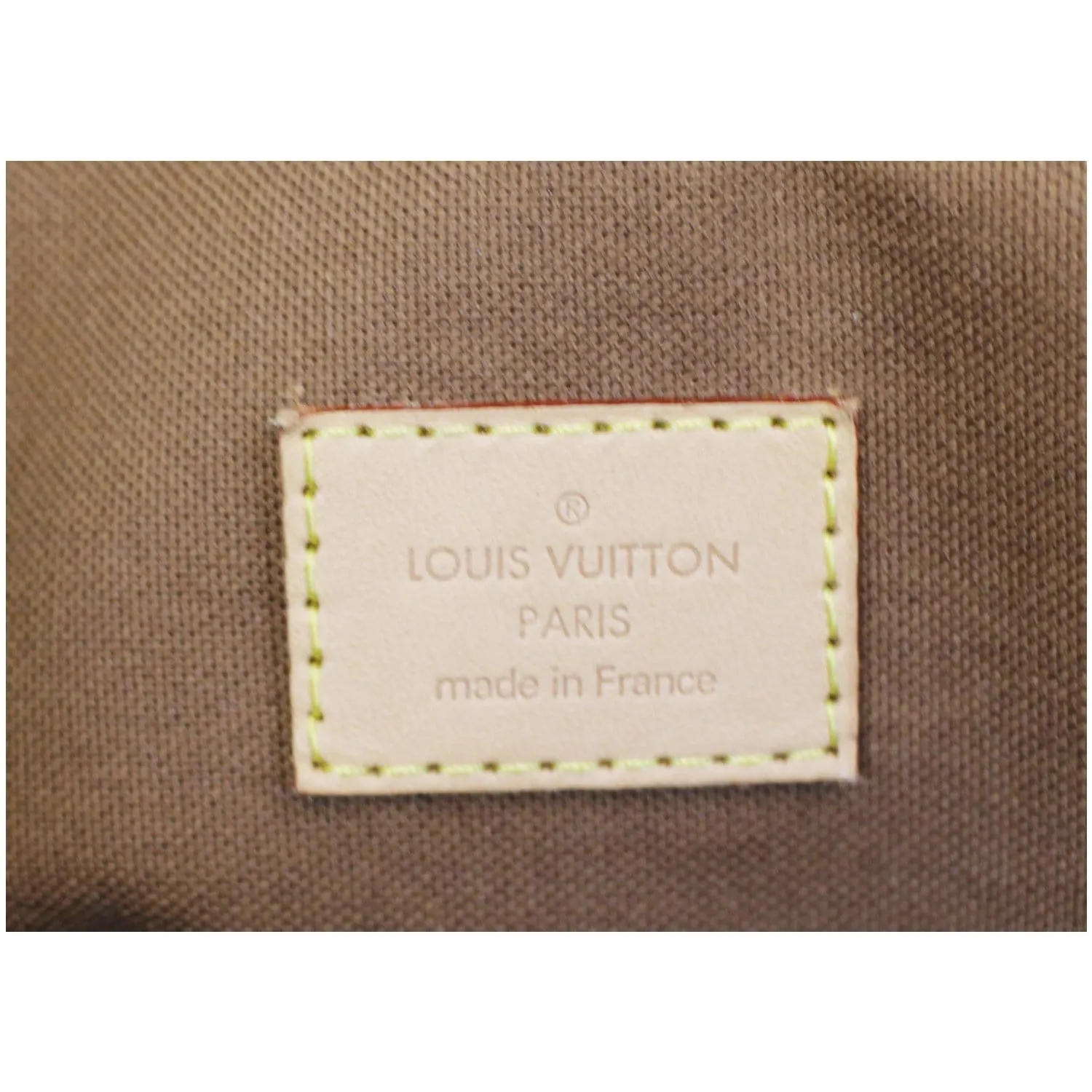 LOUIS VUITTON Eole 50 Monogram Canvas  Rolling Luggage Bag Brown