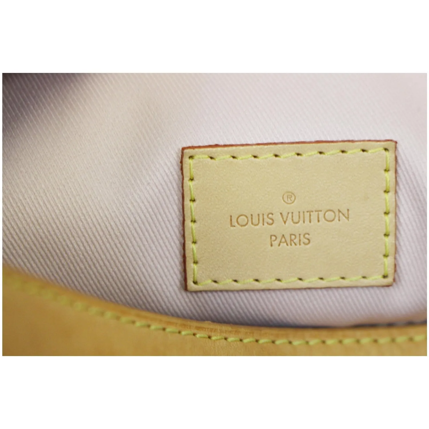 LOUIS VUITTON Graceful MM Damier Azur Shoulder Bag