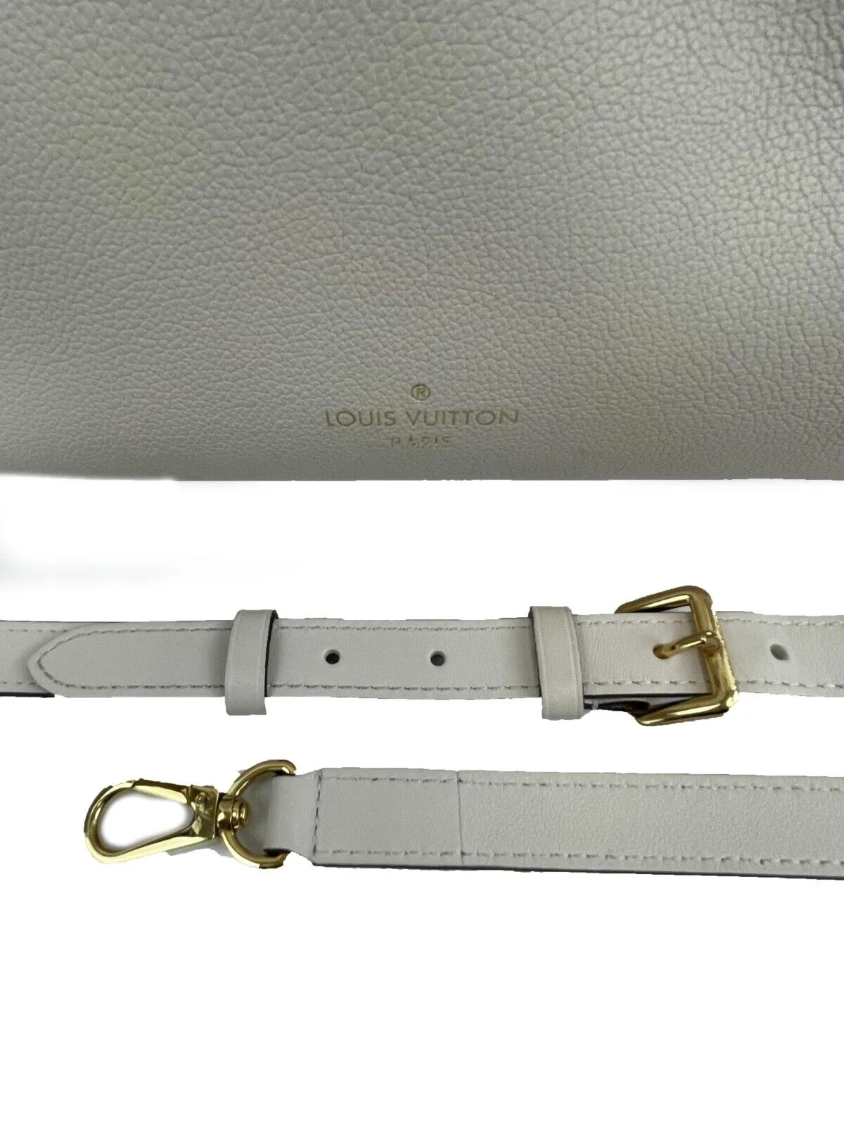 Louis Vuitton - LV On My Side MM Beige Leather Top Handle w/ Shoulder Strap