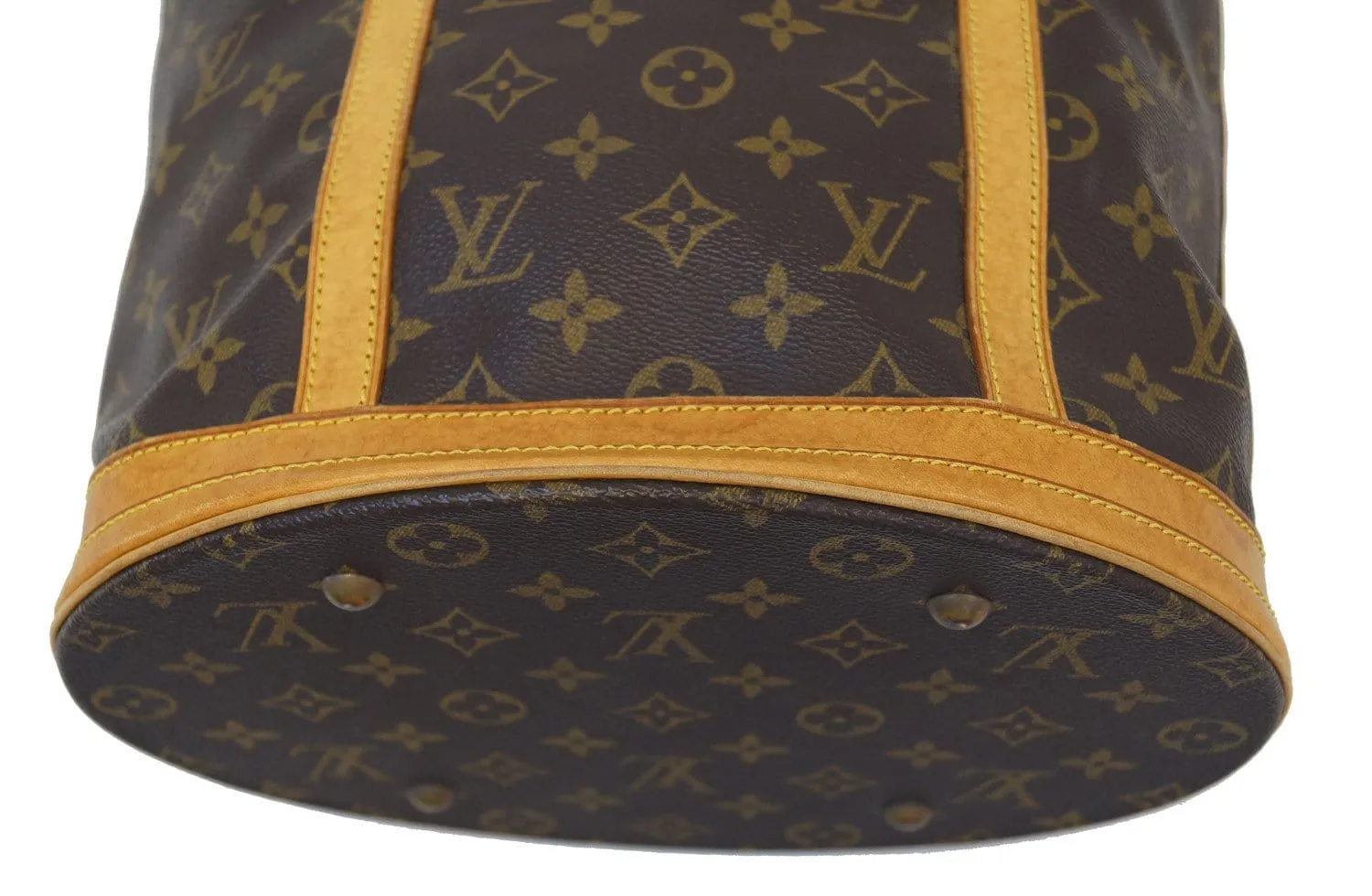LOUIS VUITTON Monogram Canvas Bucket GM Shoulder Bag