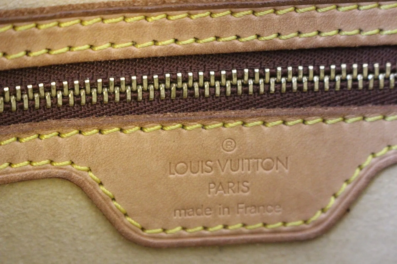 LOUIS VUITTON Monogram Canvas Looping GM Shoulder Bag