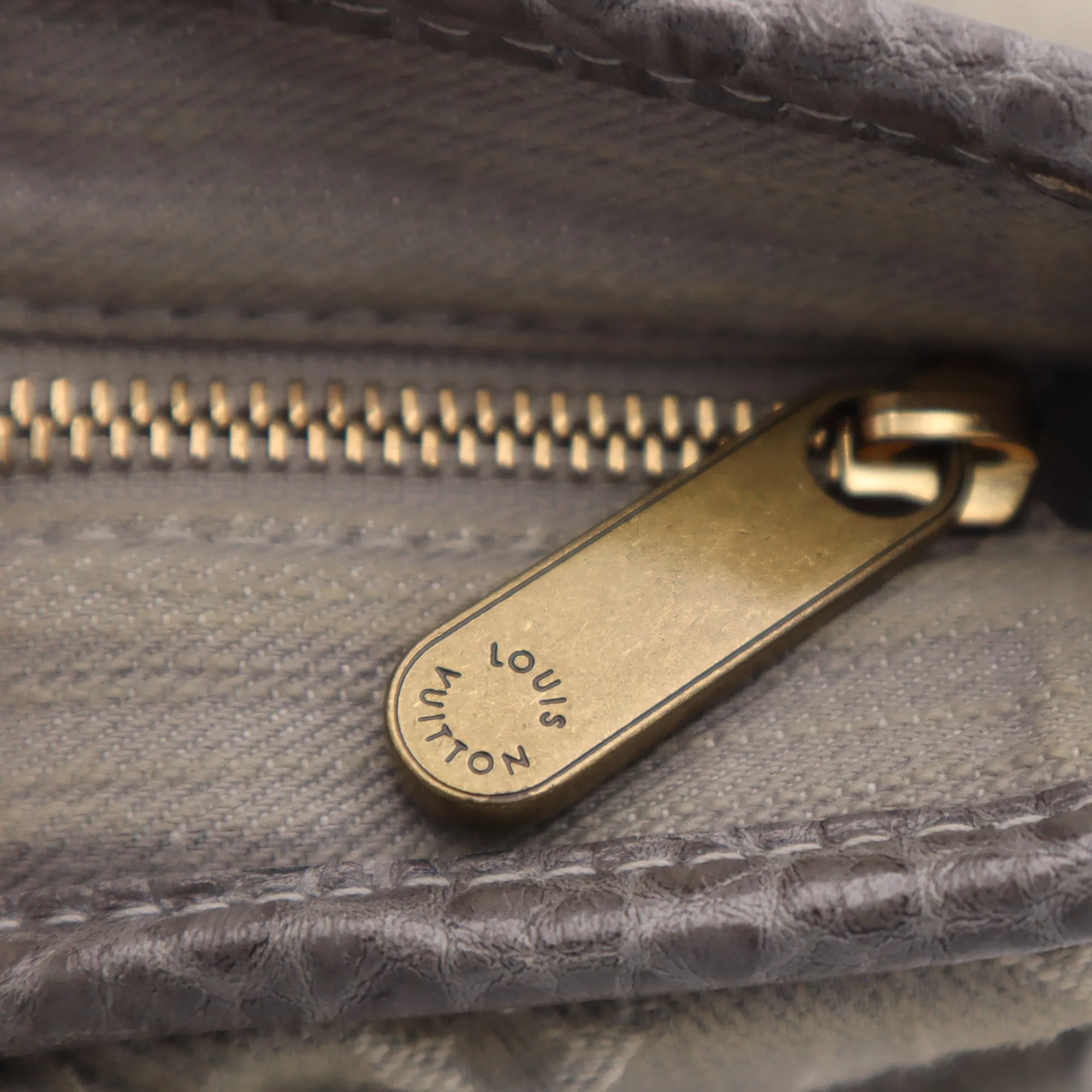 Louis Vuitton Monogram Denim Neo Cabby MM Shoulder Bag TH2009