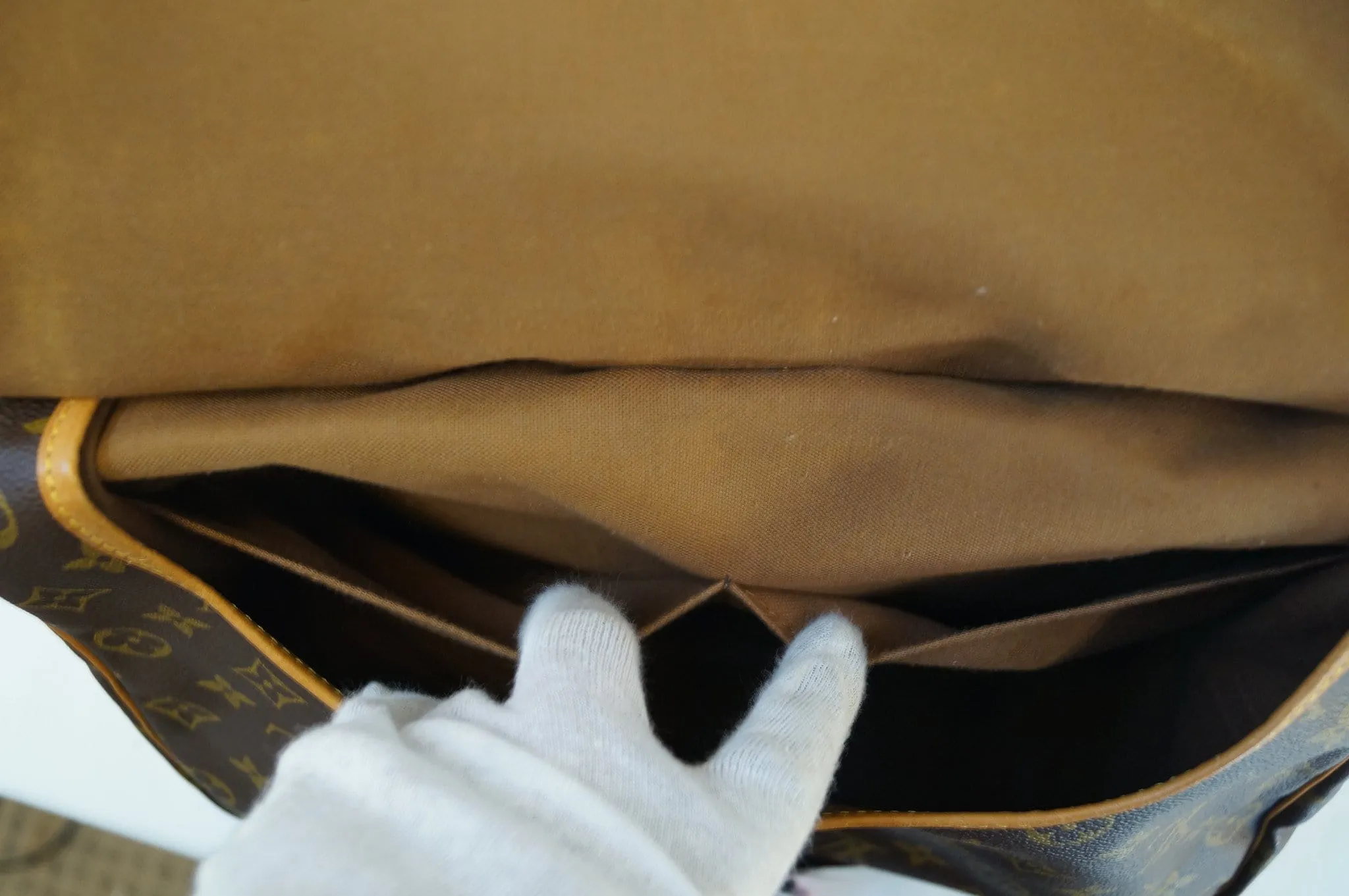 LOUIS VUITTON Monogram Saumur 35 Shoulder Bag